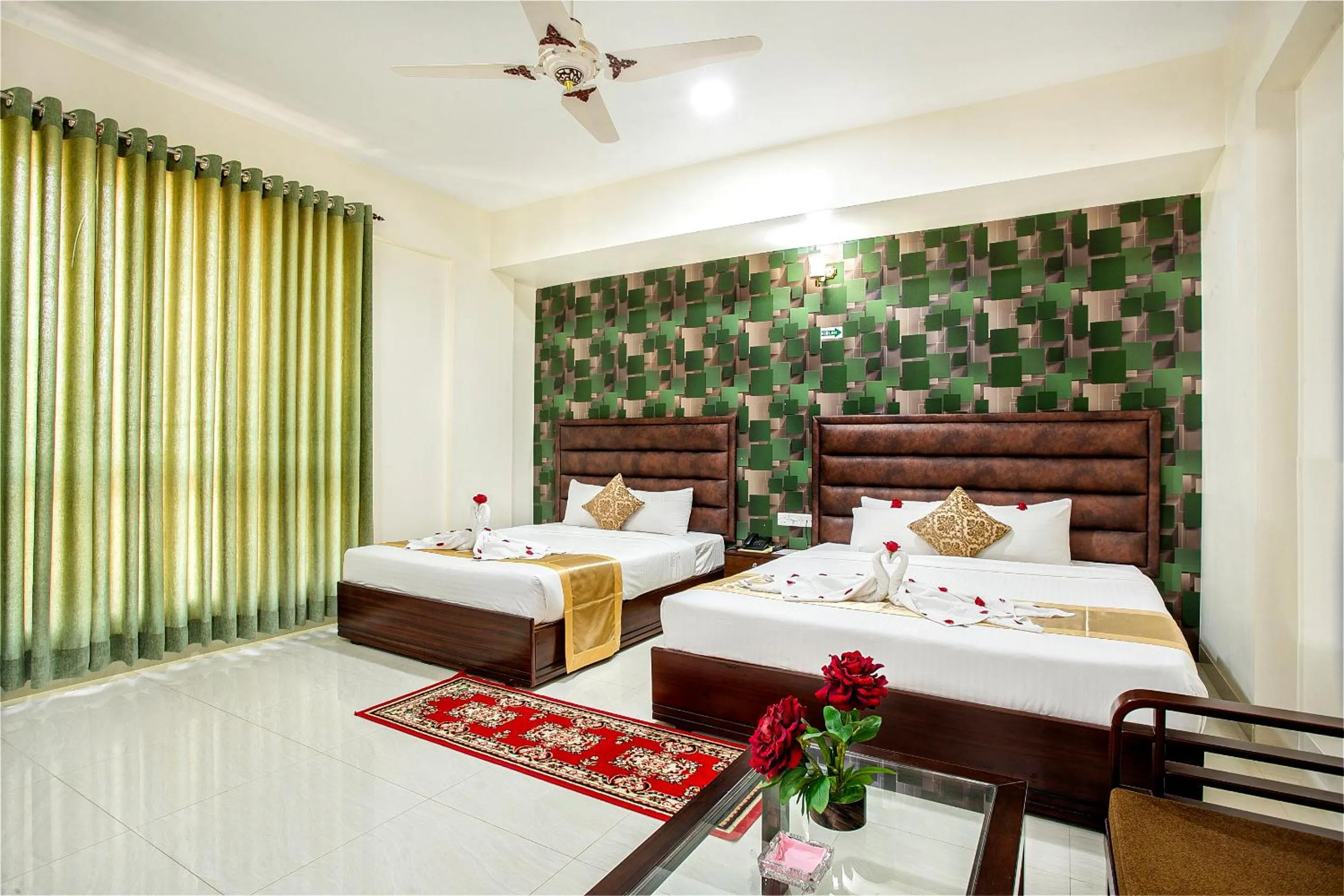 Bed in Grand Mostafa Hotel Ababil