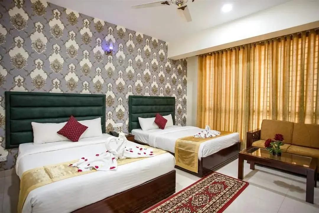 Standard Family Room in Grand Mostafa Hotel Ababil Standard Family Room in Grand Mostafa Hotel Ababil