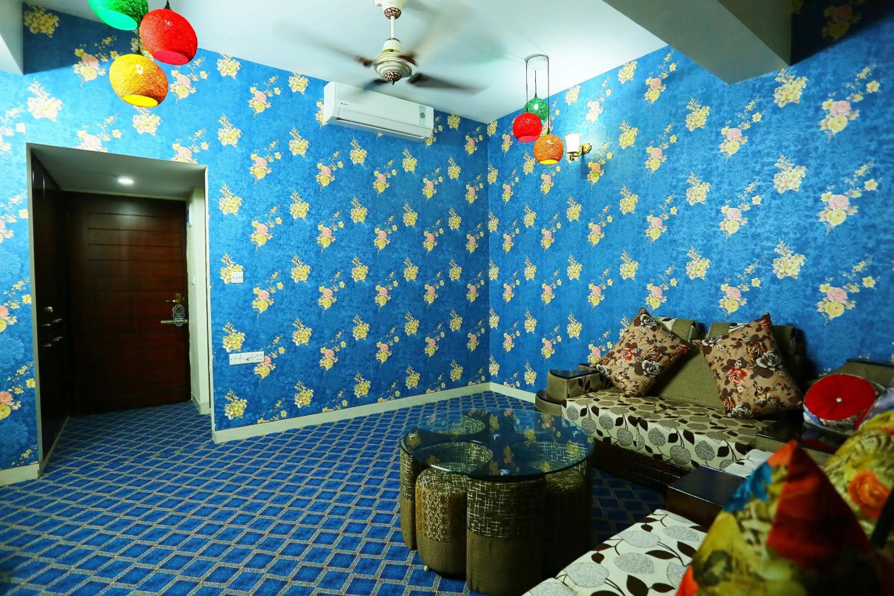 Living room in Grand Mostafa Hotel Ababil