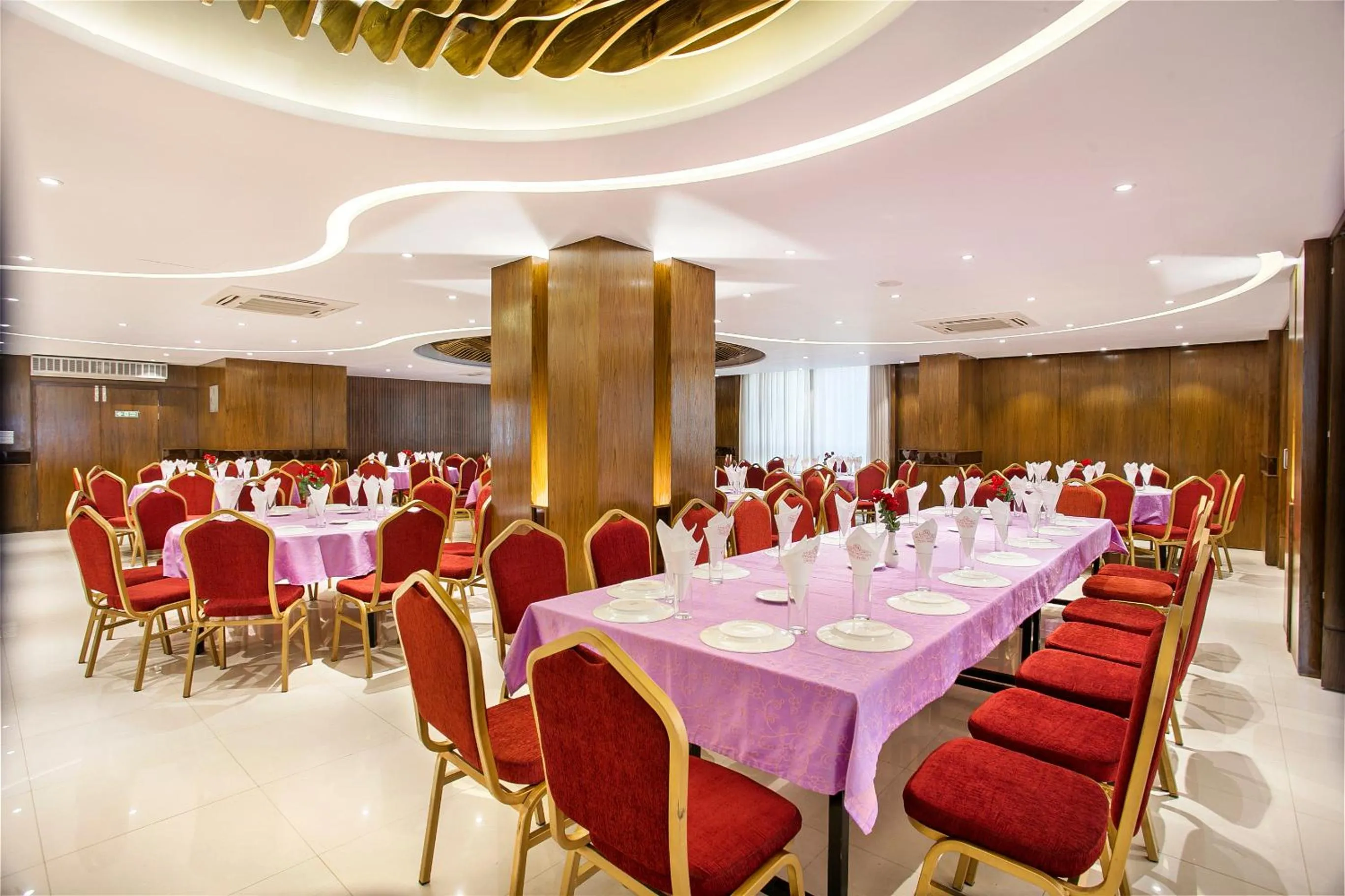 Banquet/Function facilities in Grand Mostafa Hotel Ababil