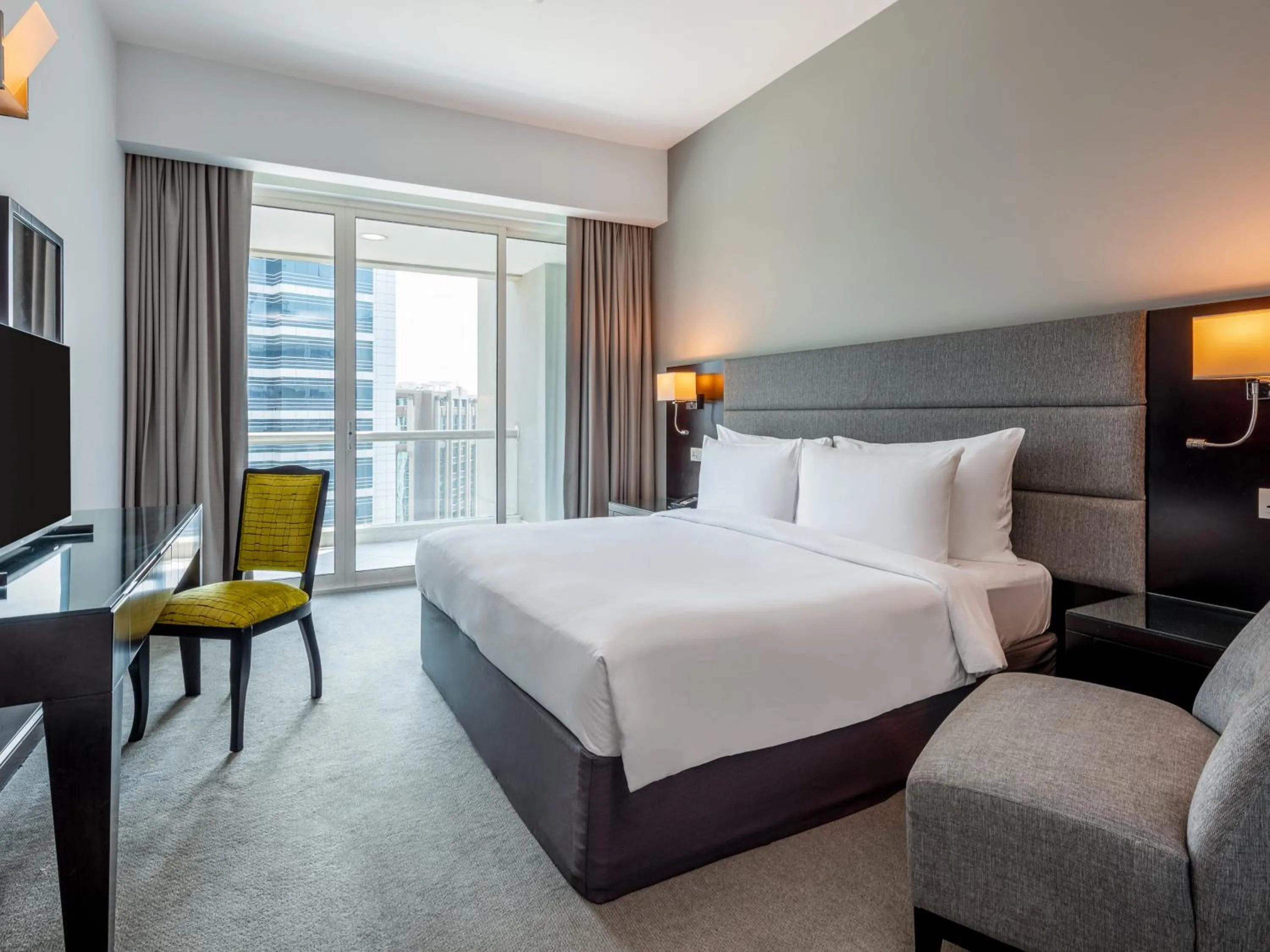 Bed in Flora Creek Deluxe Hotel Apartments, Dubai