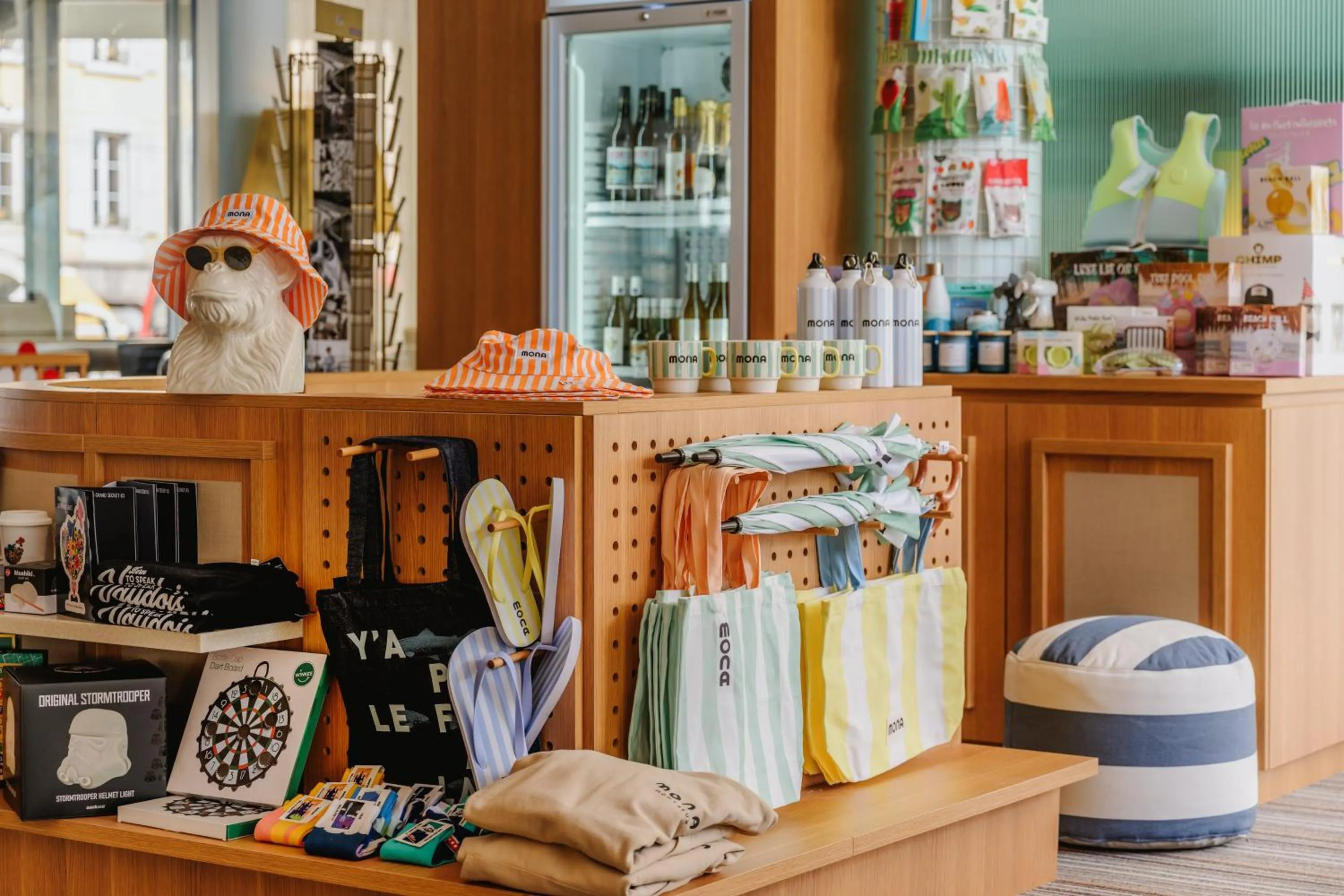 On-site shops in Hotel Mona