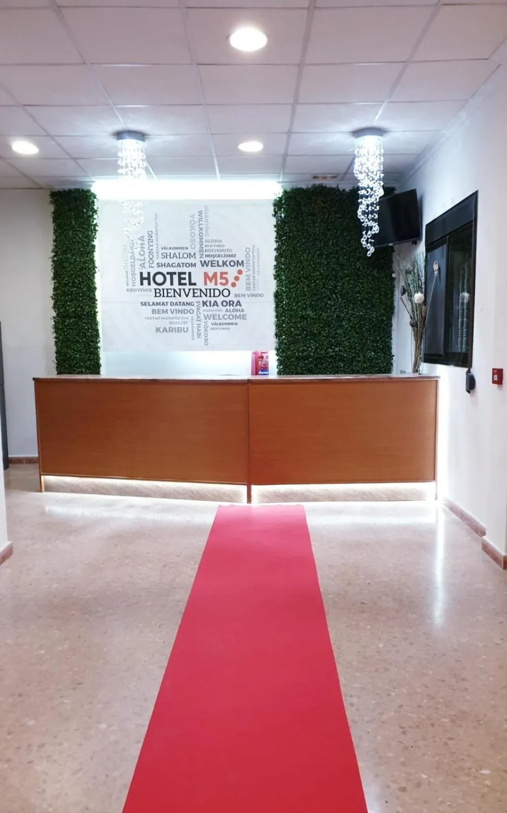 Lobby or reception in Hotel M5 Valencia Aeropuerto