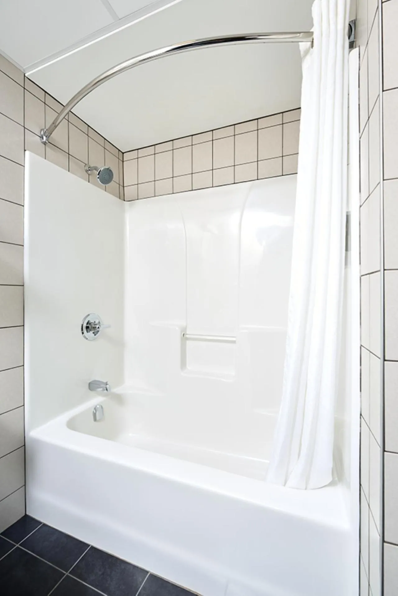 Shower in Canad Inns Destination Centre Transcona