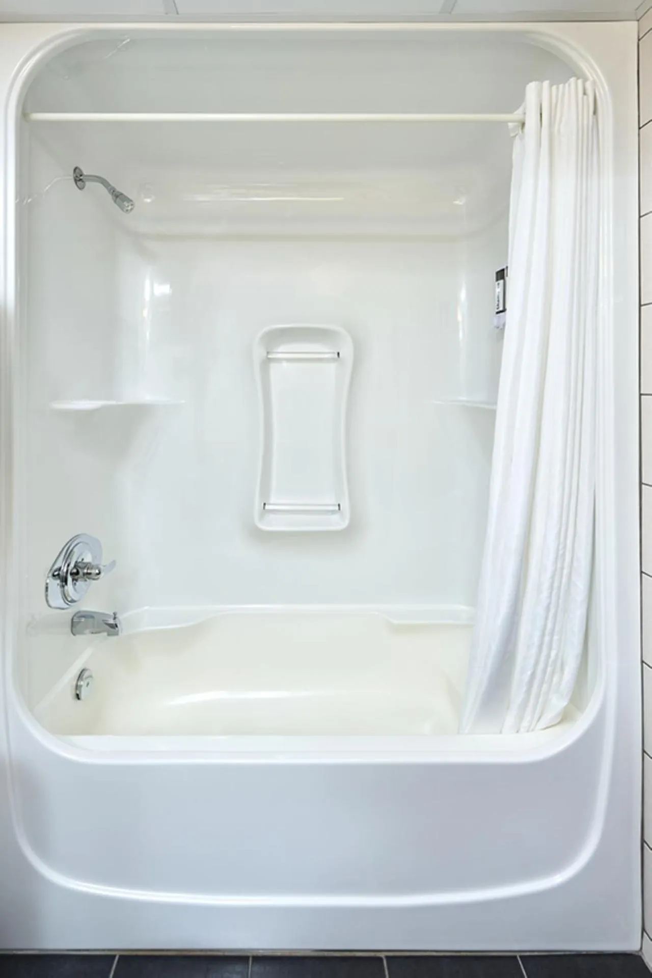 Shower in Canad Inns Destination Centre Transcona