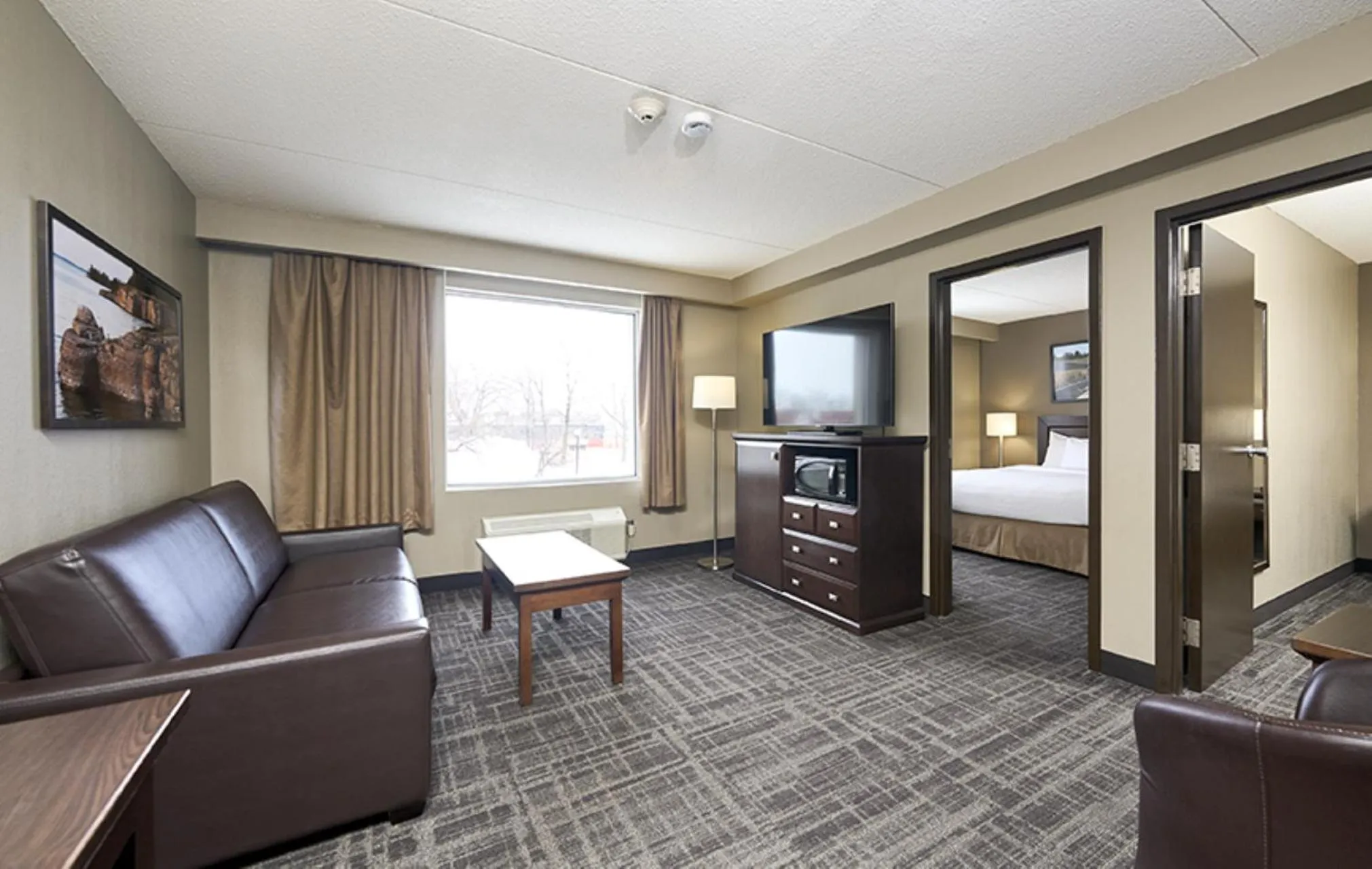 Living room, Bed in Canad Inns Destination Centre Transcona