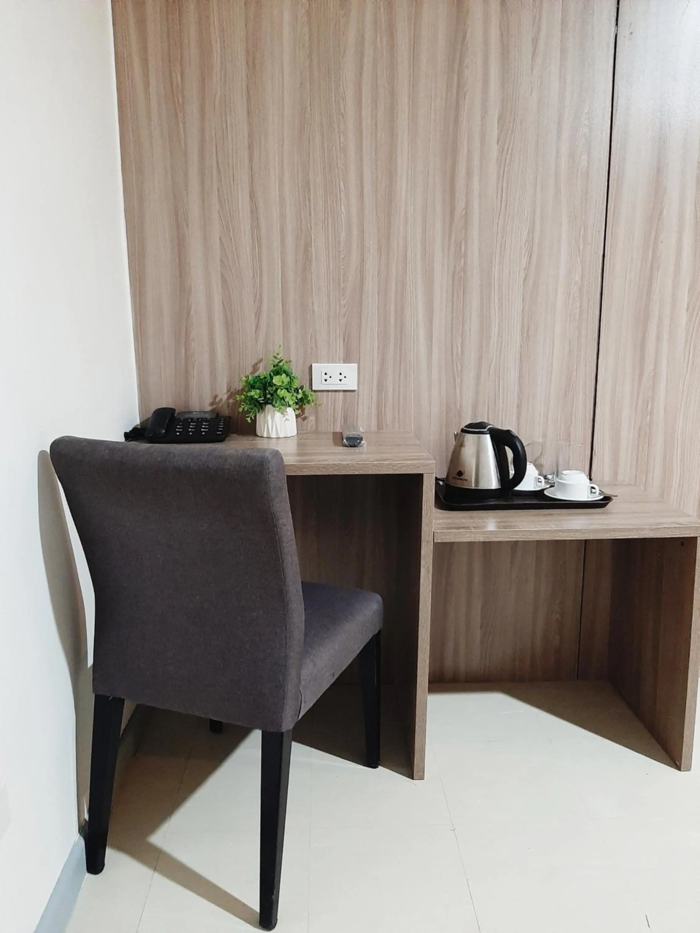 Living room in Anex Hotel near US Embassy