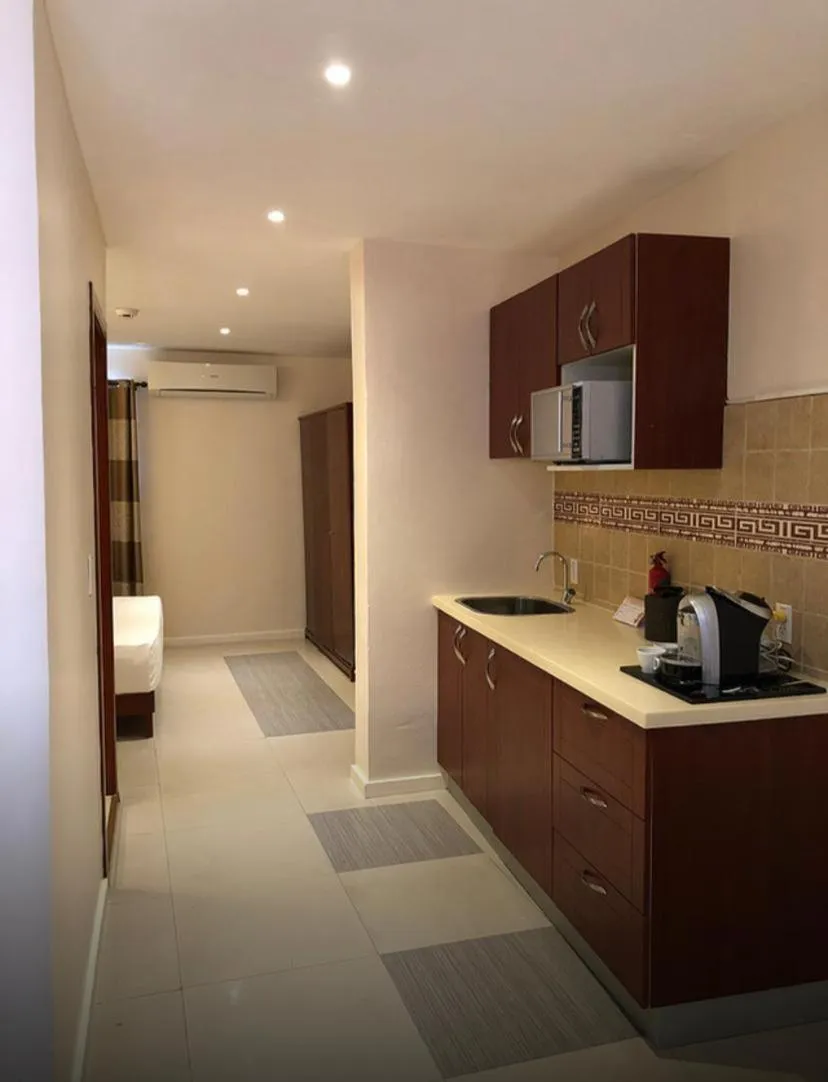 Curacao Suites Hotel