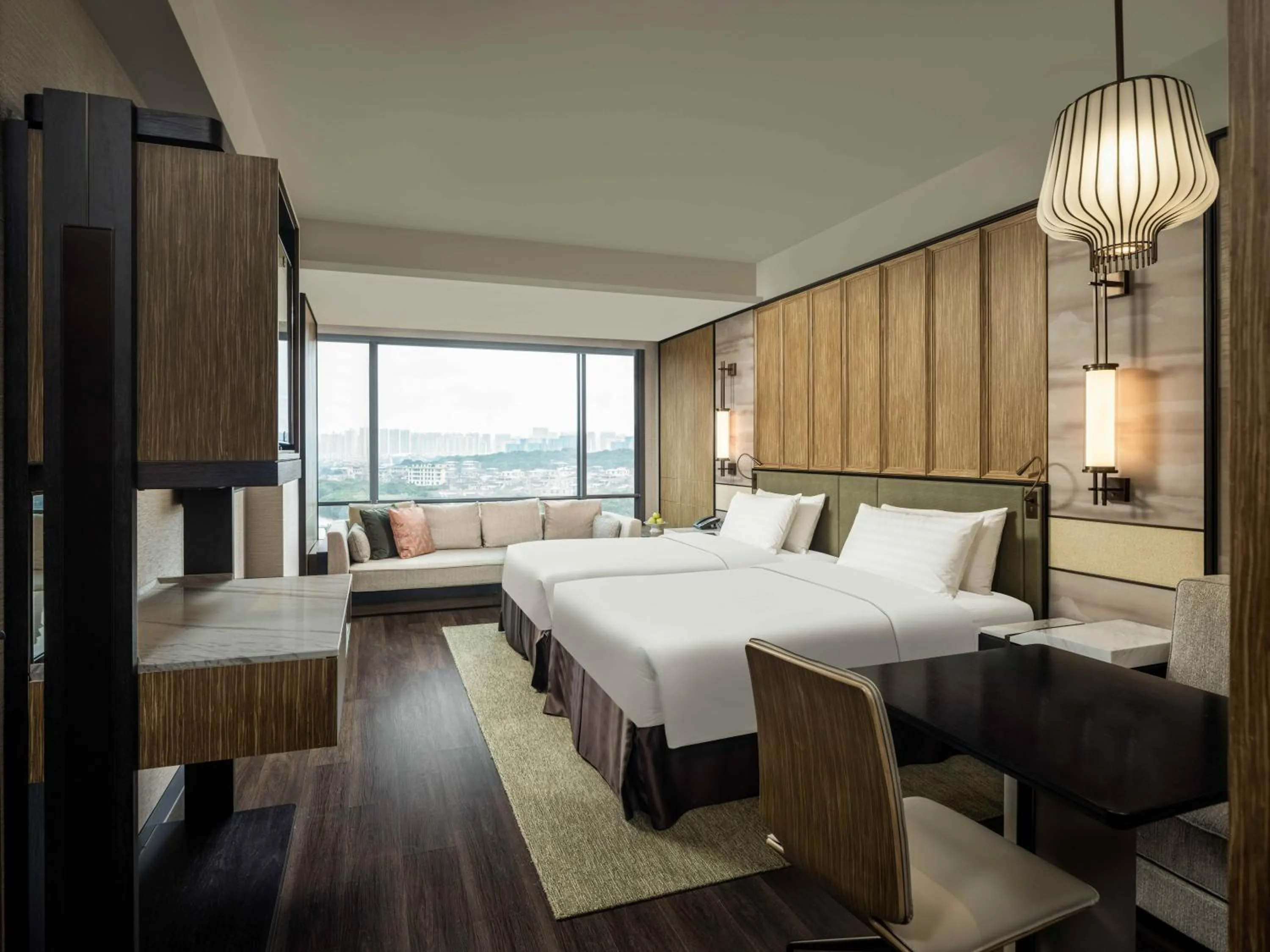 Photo of the whole room, Bed in Shangri-La Putian Onsen Resort Hotel