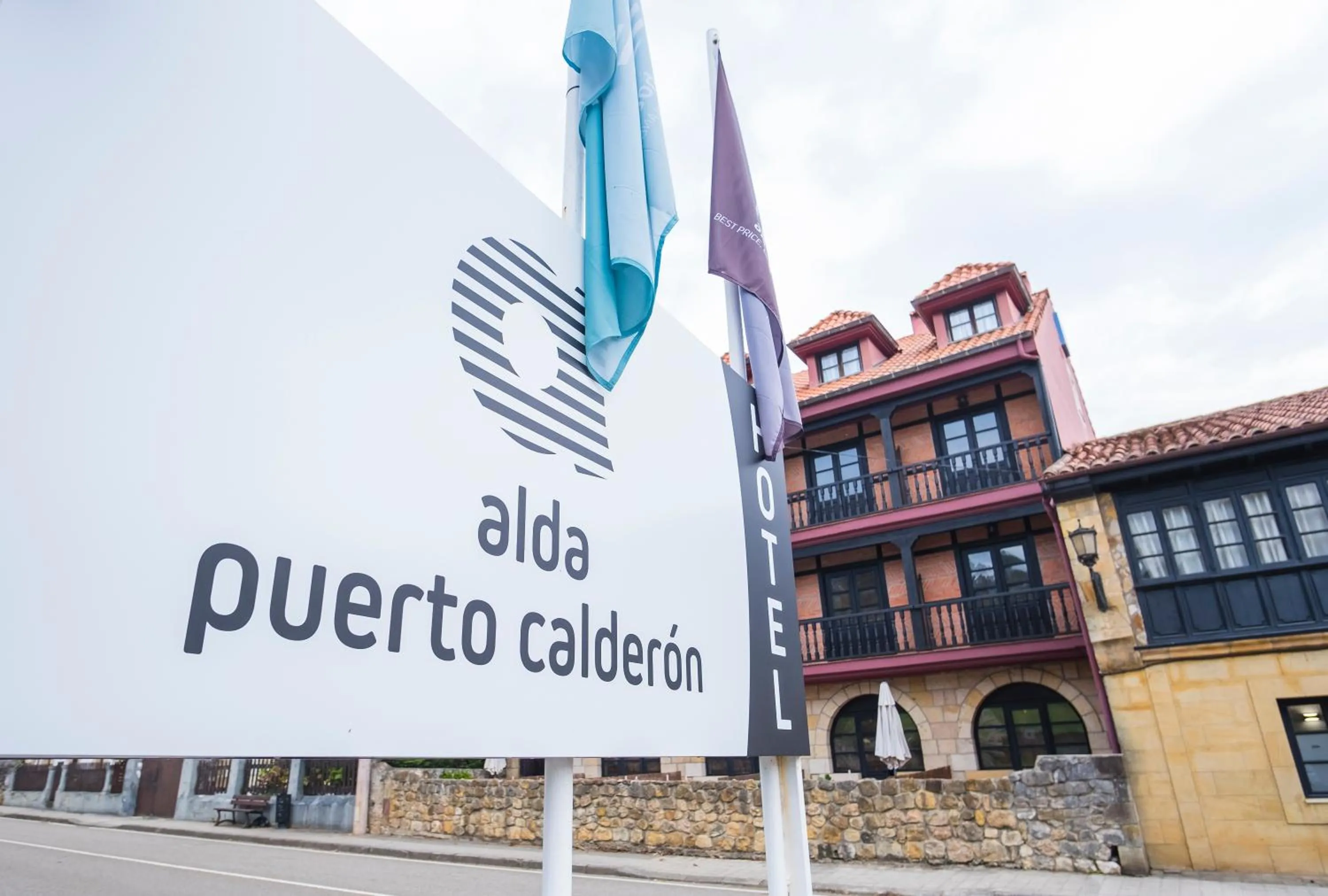 Property building in Hotel Alda Puerto Calderón