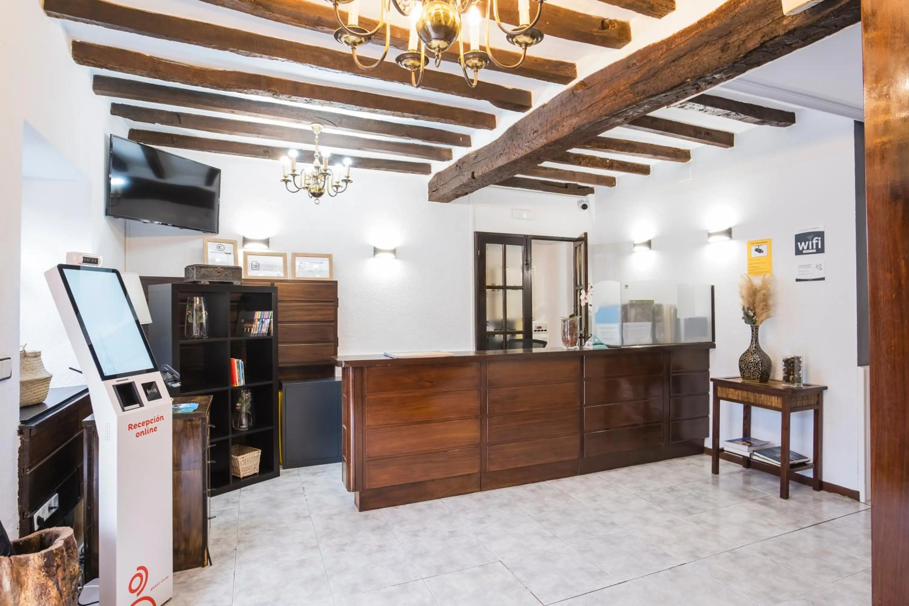 Lobby or reception in Hotel Alda Puerto Calderón