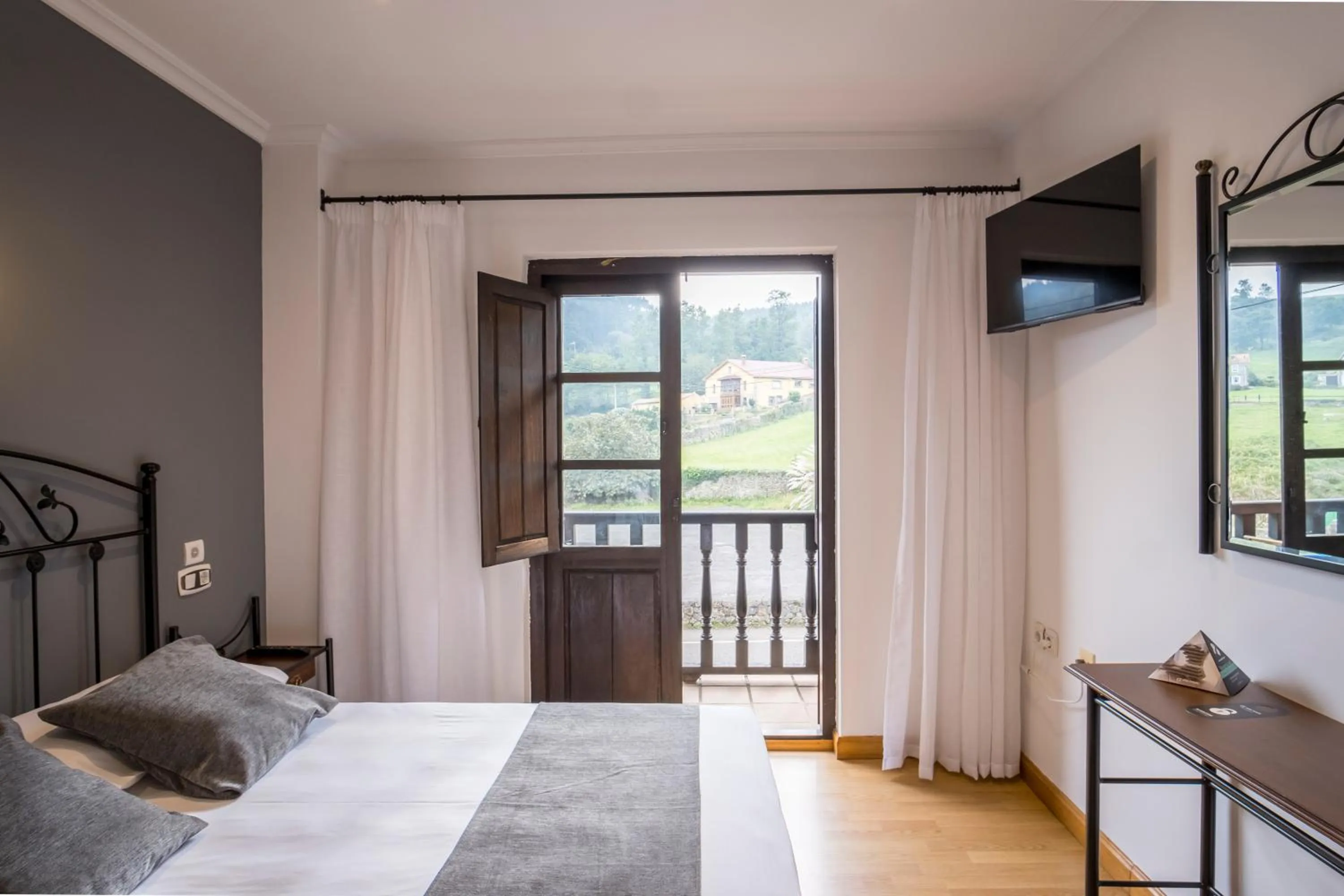 Bedroom in Hotel Alda Puerto Calderón