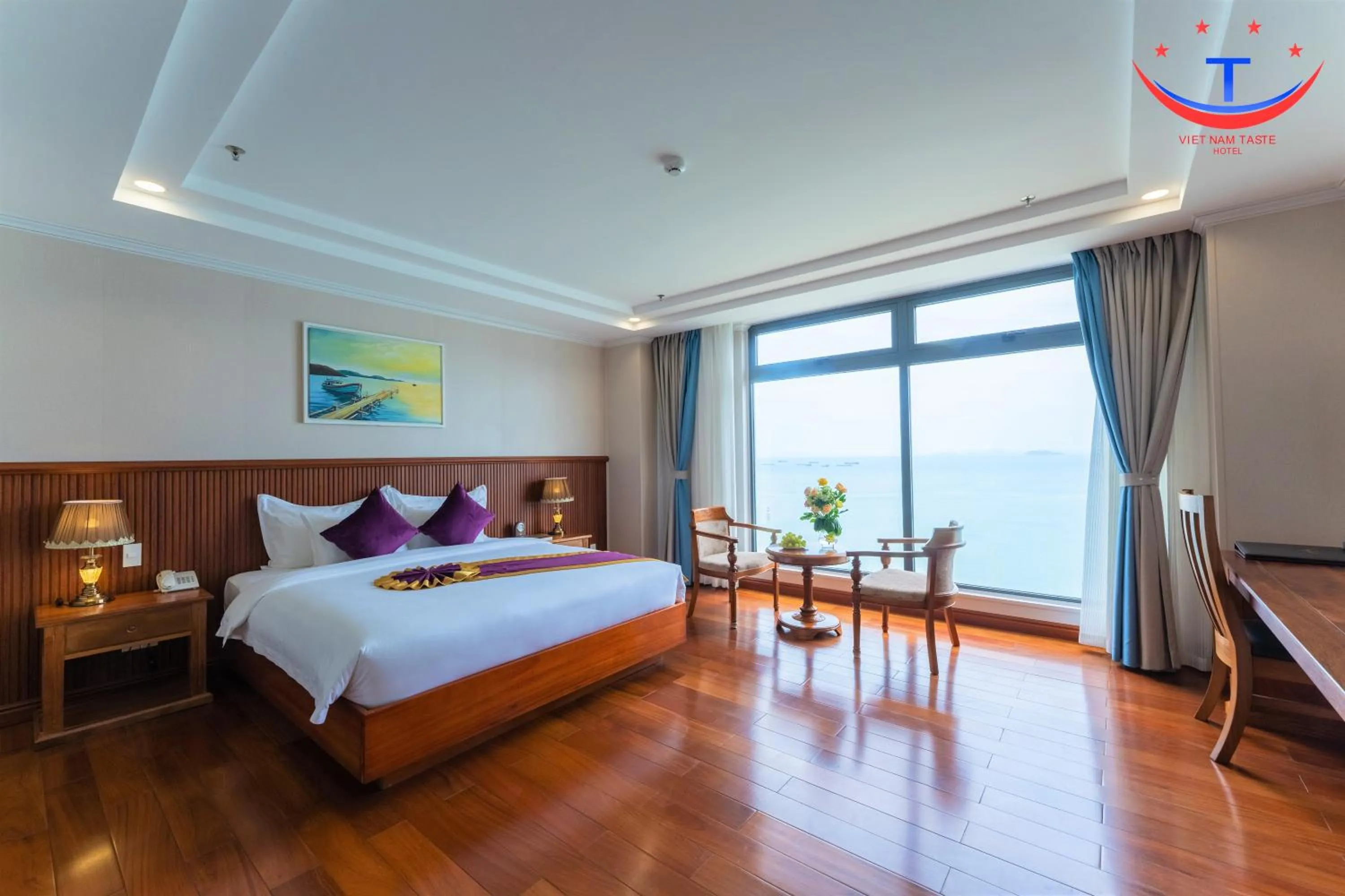 Bedroom, Bed in Vietnam Taste Hotel Quy Nhon - Beachfront