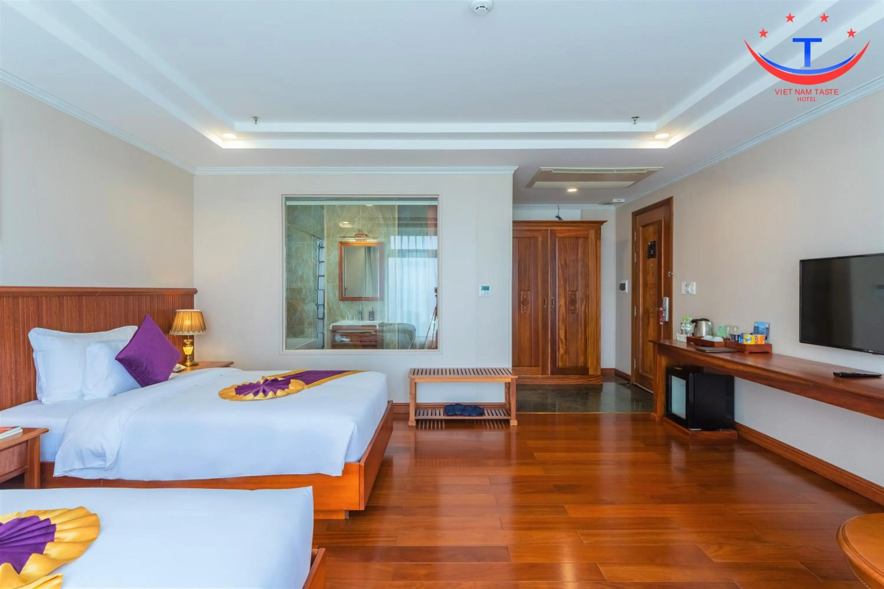 Bedroom, Bed in Vietnam Taste Hotel Quy Nhon - Beachfront
