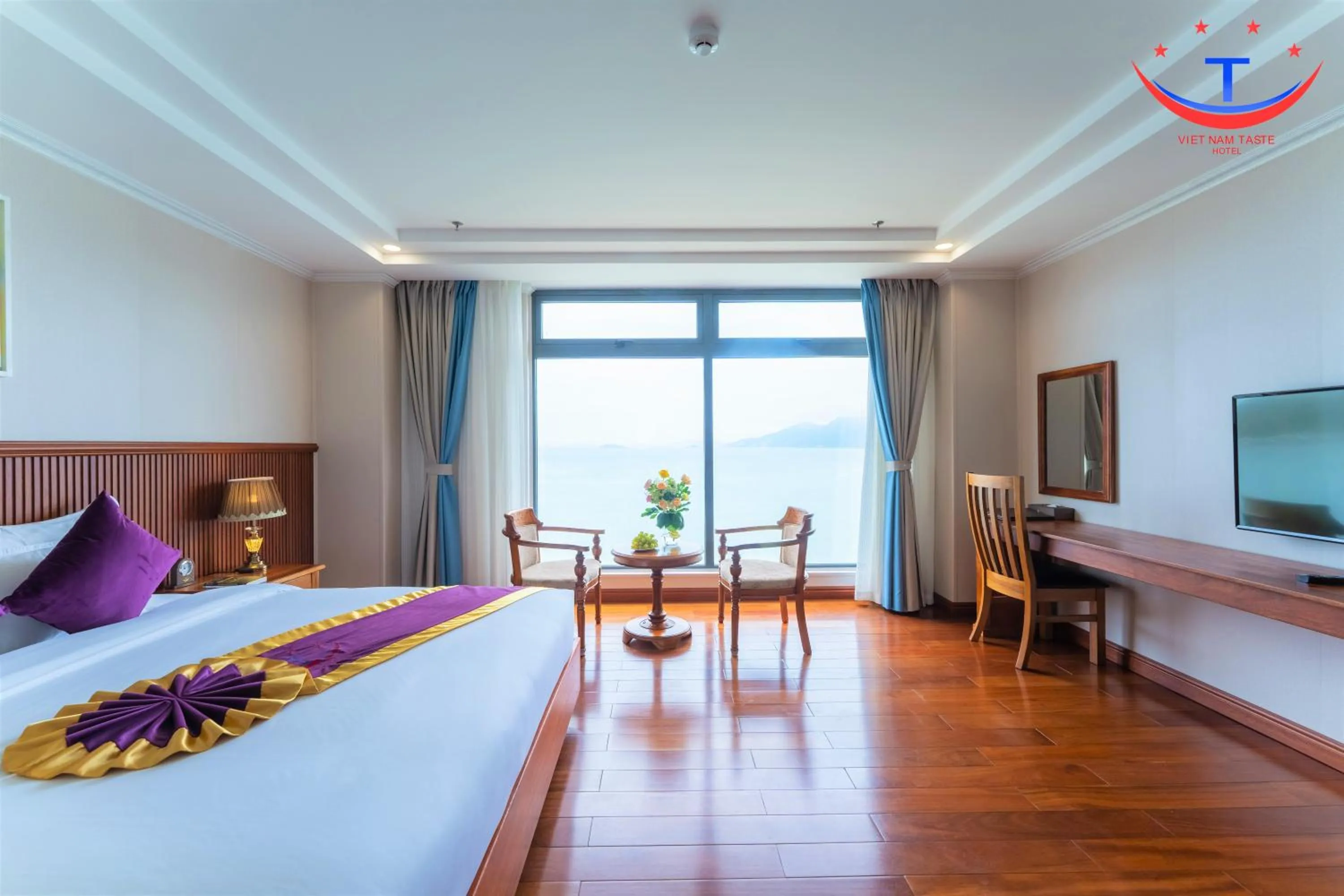 View (from property/room), Bed in Vietnam Taste Hotel Quy Nhon - Beachfront
