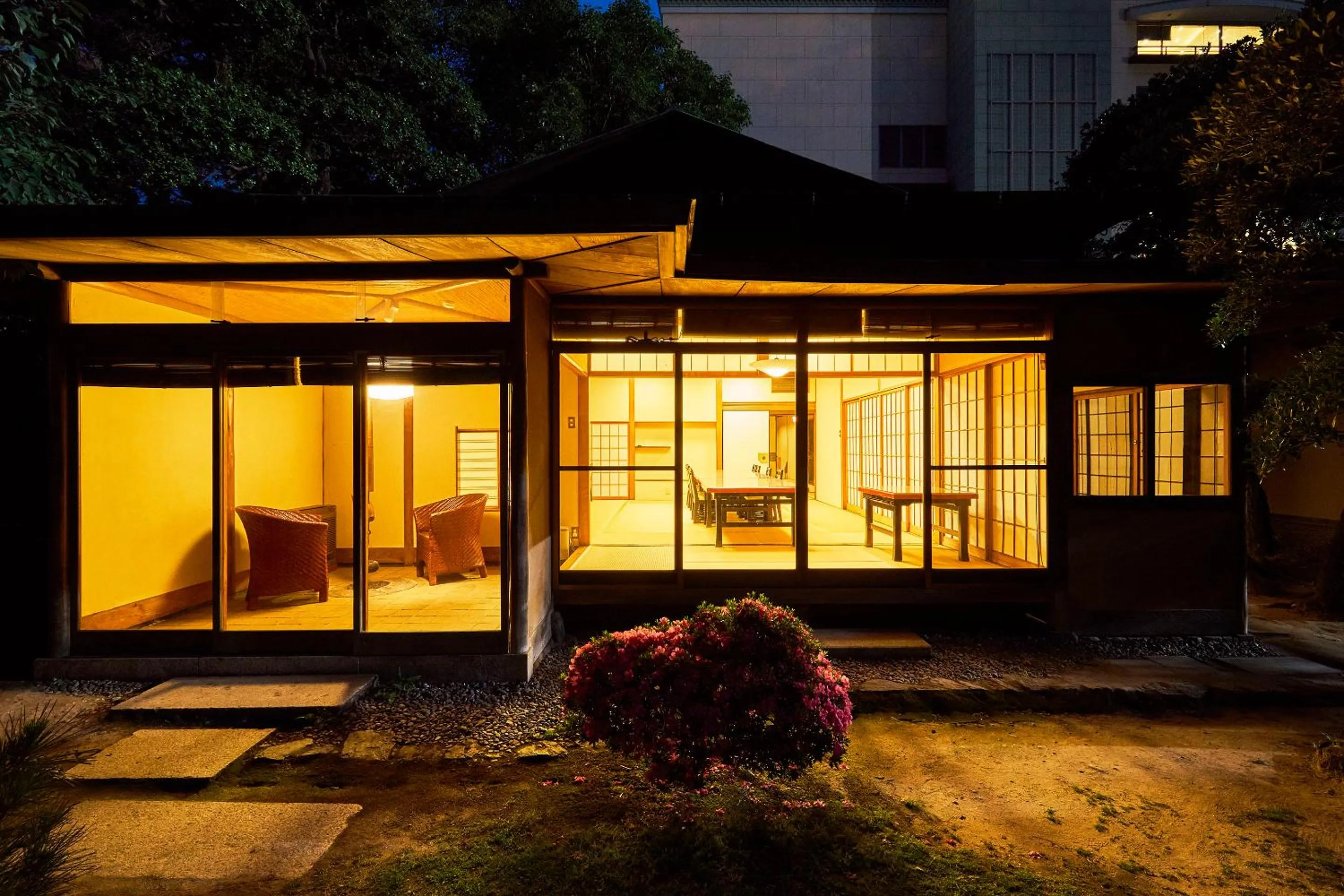 Facade/entrance in Suisui Garden Ryokan (in the Art Hotel Kokura New Tagawa)