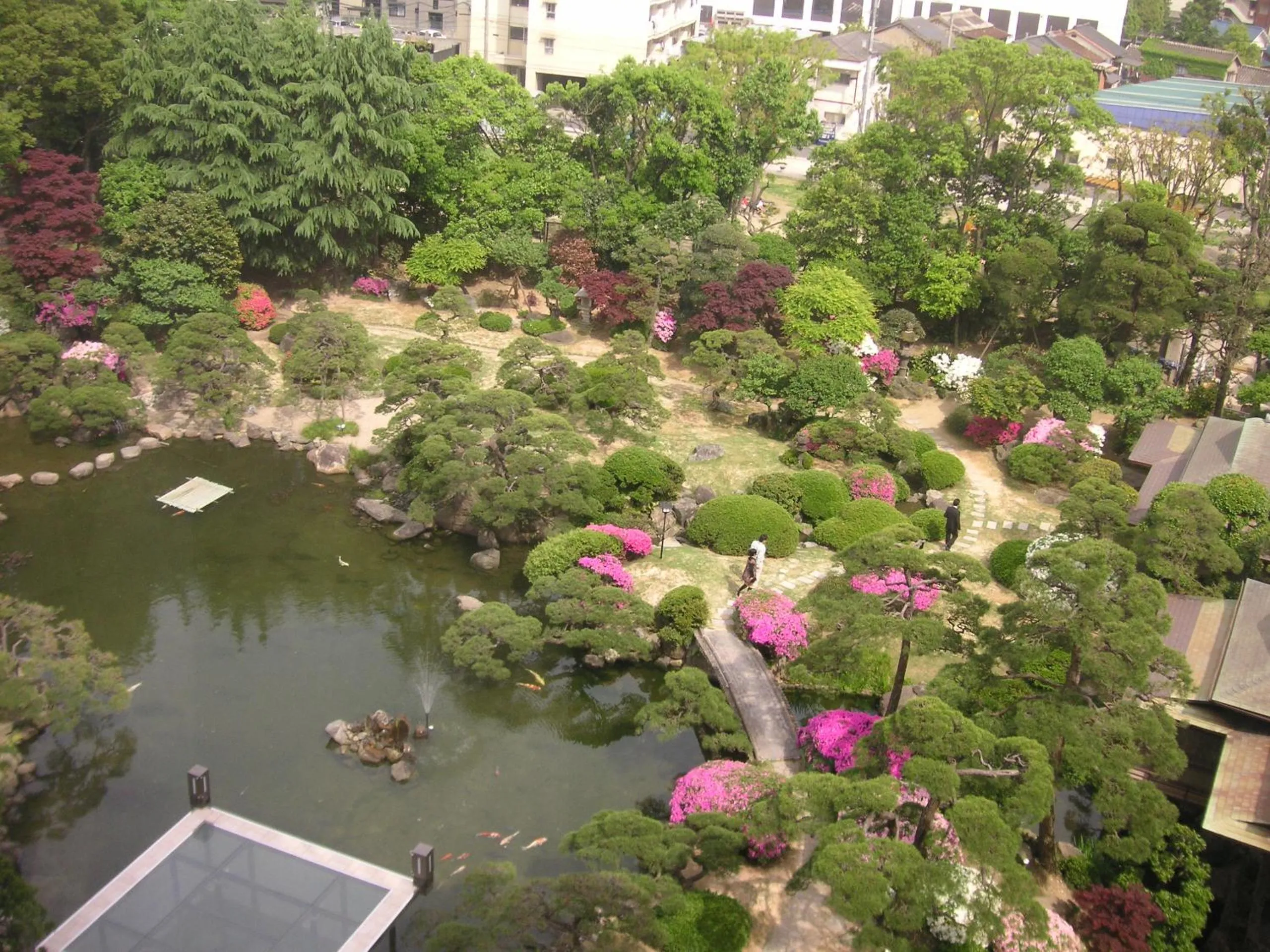 Bird's eye view in Suisui Garden Ryokan (in the Art Hotel Kokura New Tagawa)
