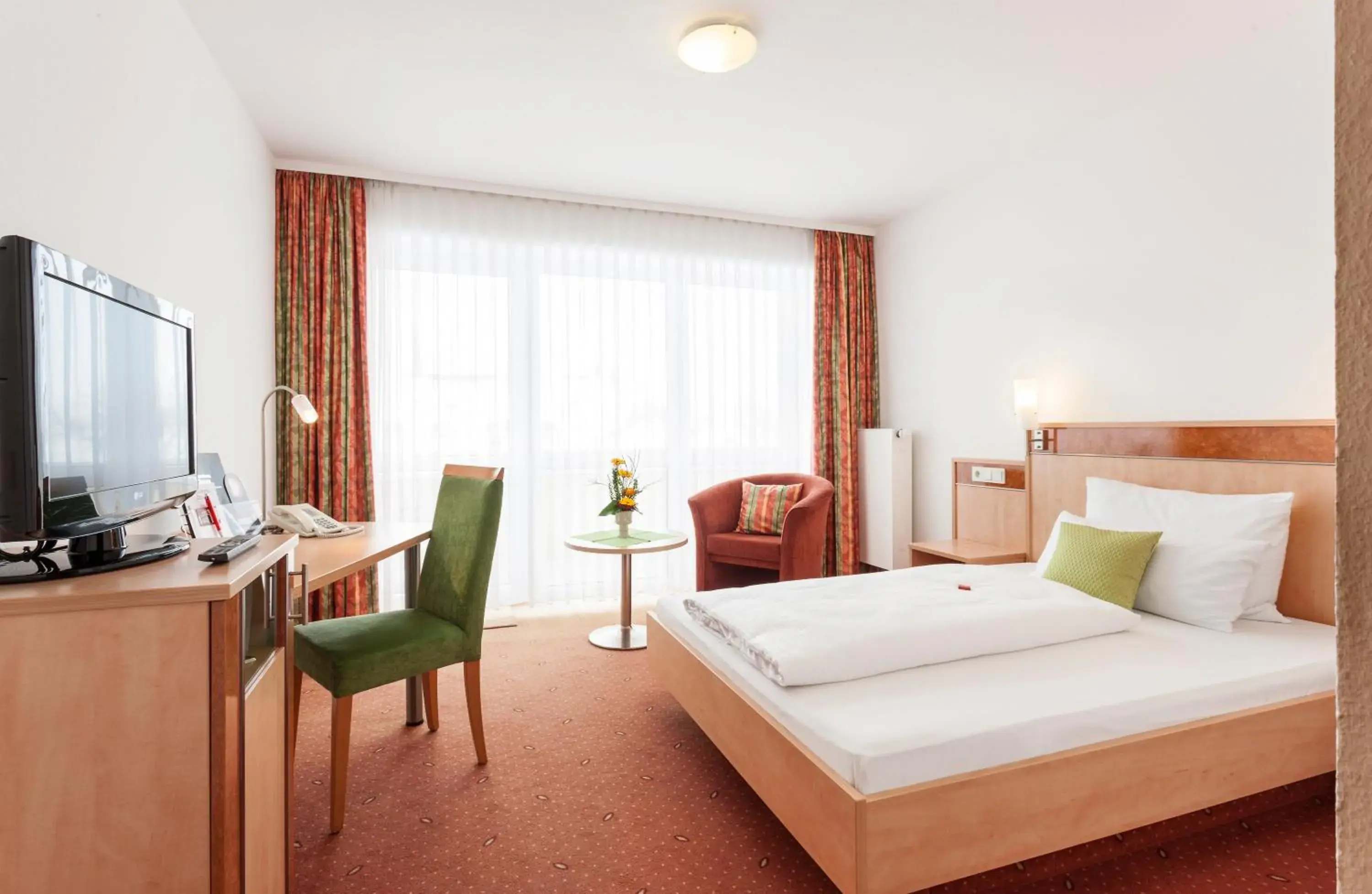 Comfort Single Room in ZELLER's Quartier Comfort Single Room in ZELLER's Quartier