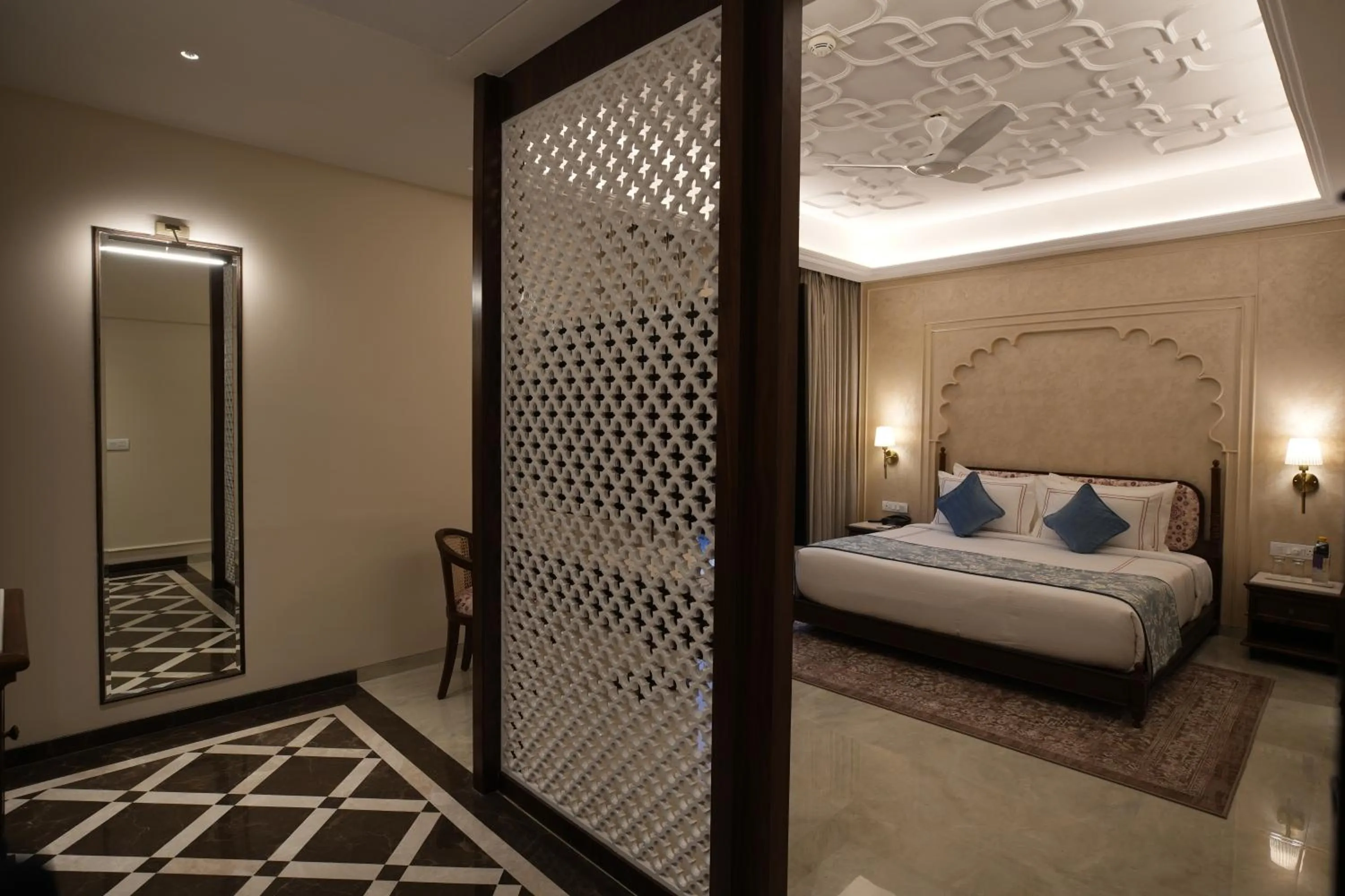 Bed in Sayaji Resorts & Spa Udaipur