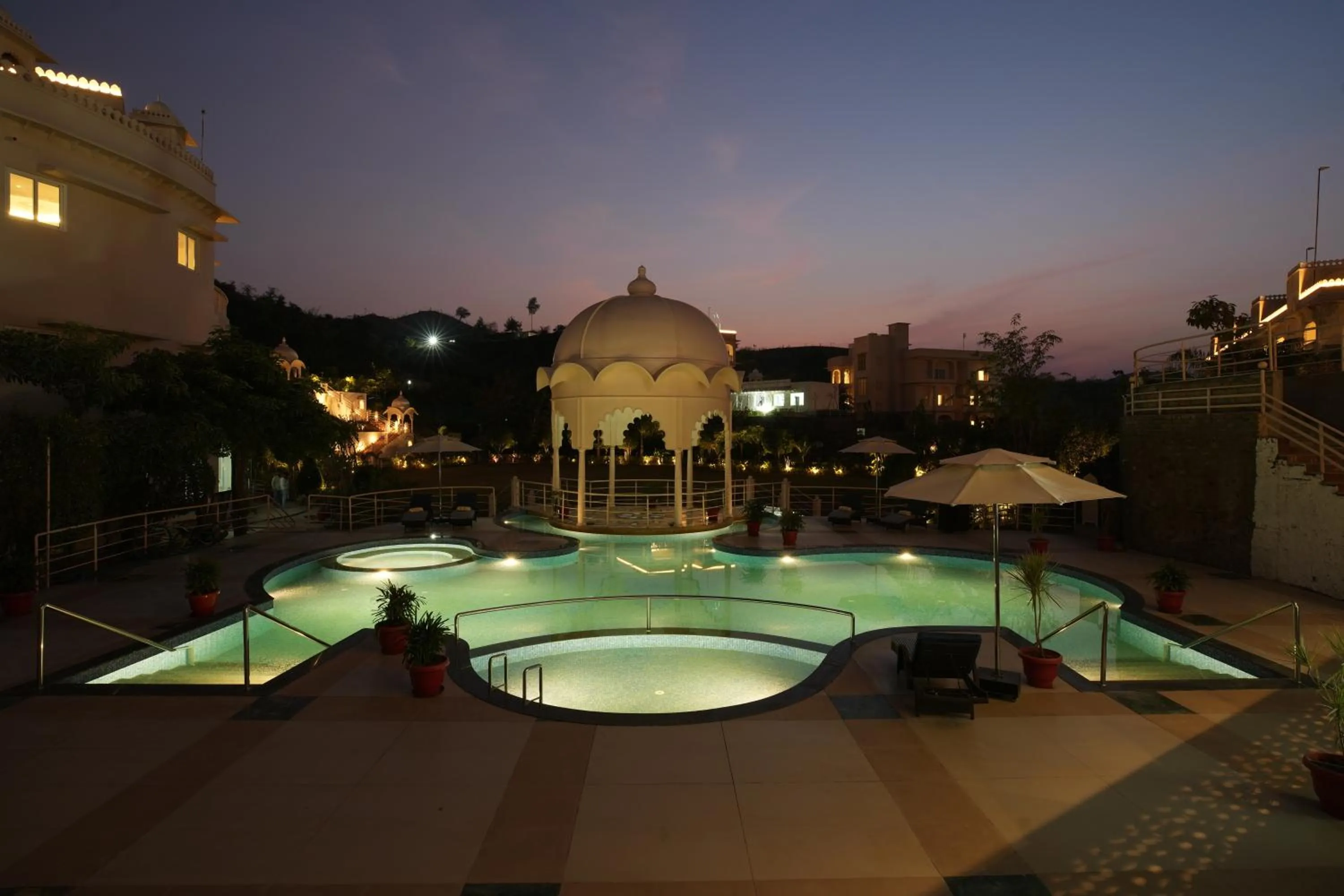Swimming pool in Sayaji Resorts & Spa Udaipur