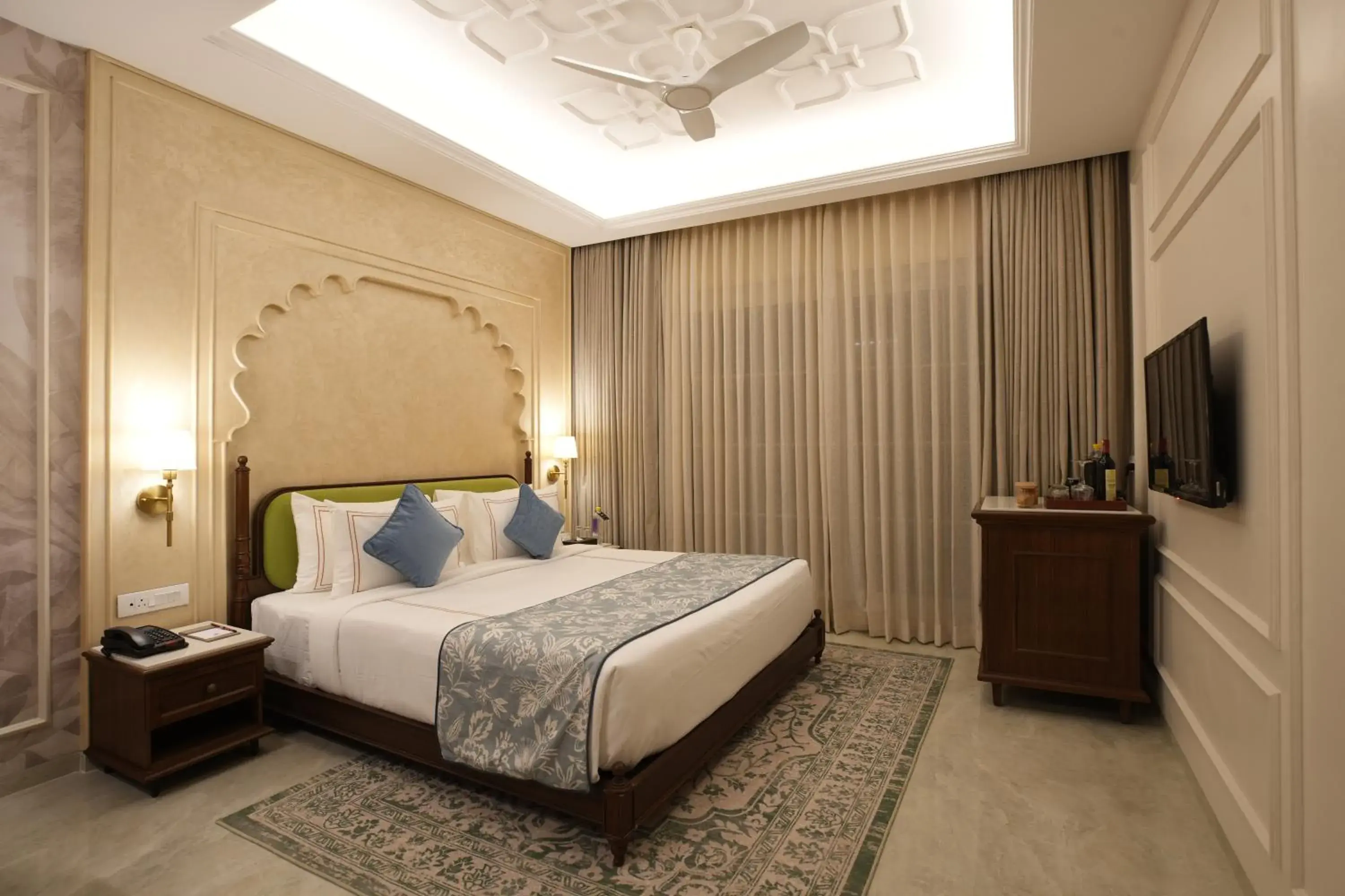 Aravali Deluxe King Room with Garden View - single occupancy in Sayaji Resorts & Spa Udaipur Aravali Deluxe King Room with Garden View - single occupancy in Sayaji Resorts & Spa Udaipur