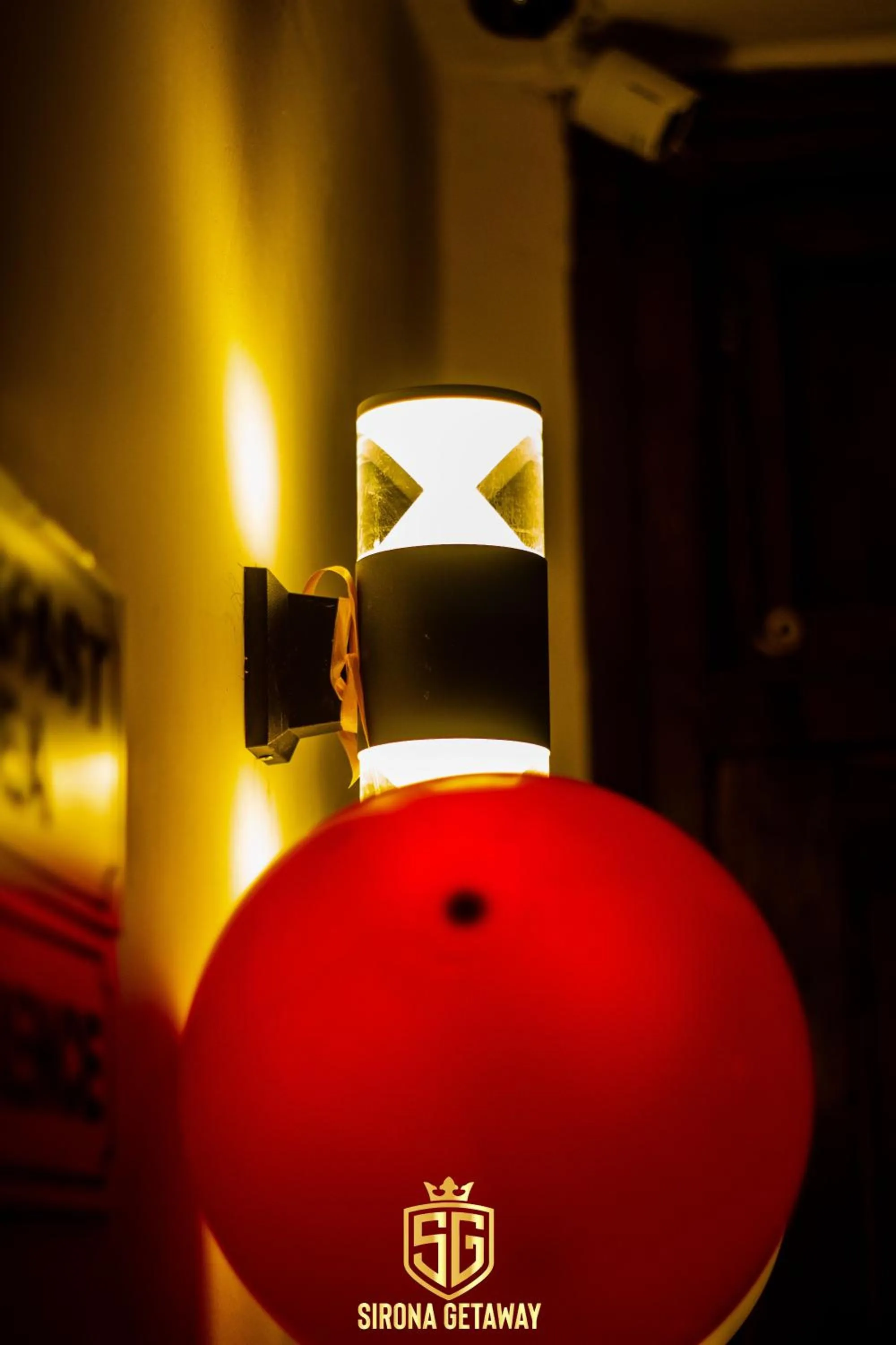 Decorative detail in Sirona Getaway Hotel