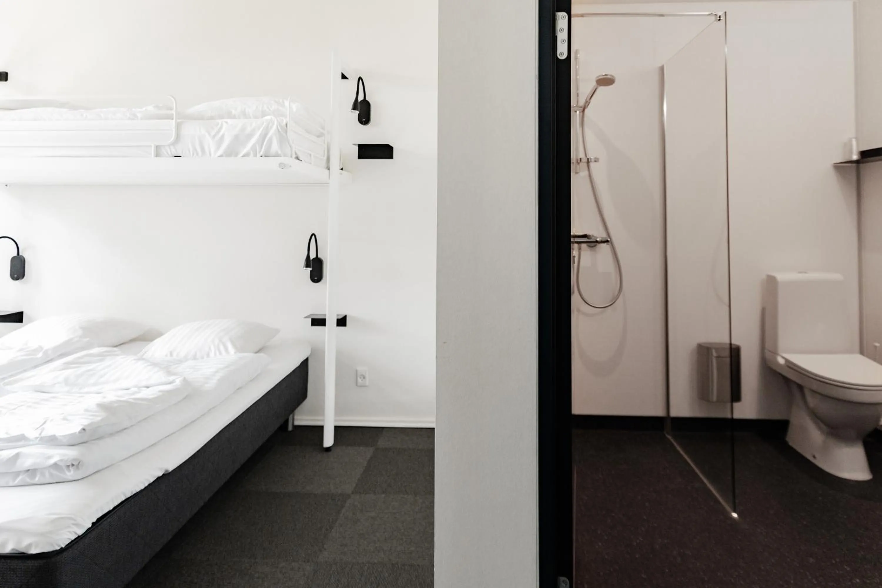 Bedroom, Bed in Sportium Sportel