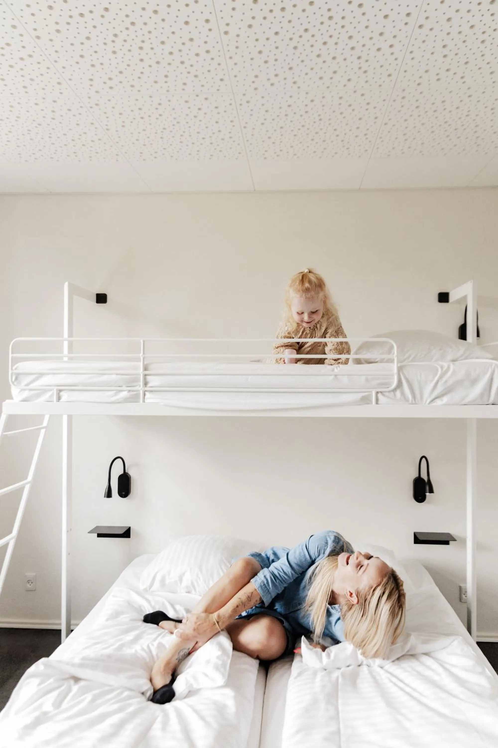 Bedroom, Bed in Sportium Sportel