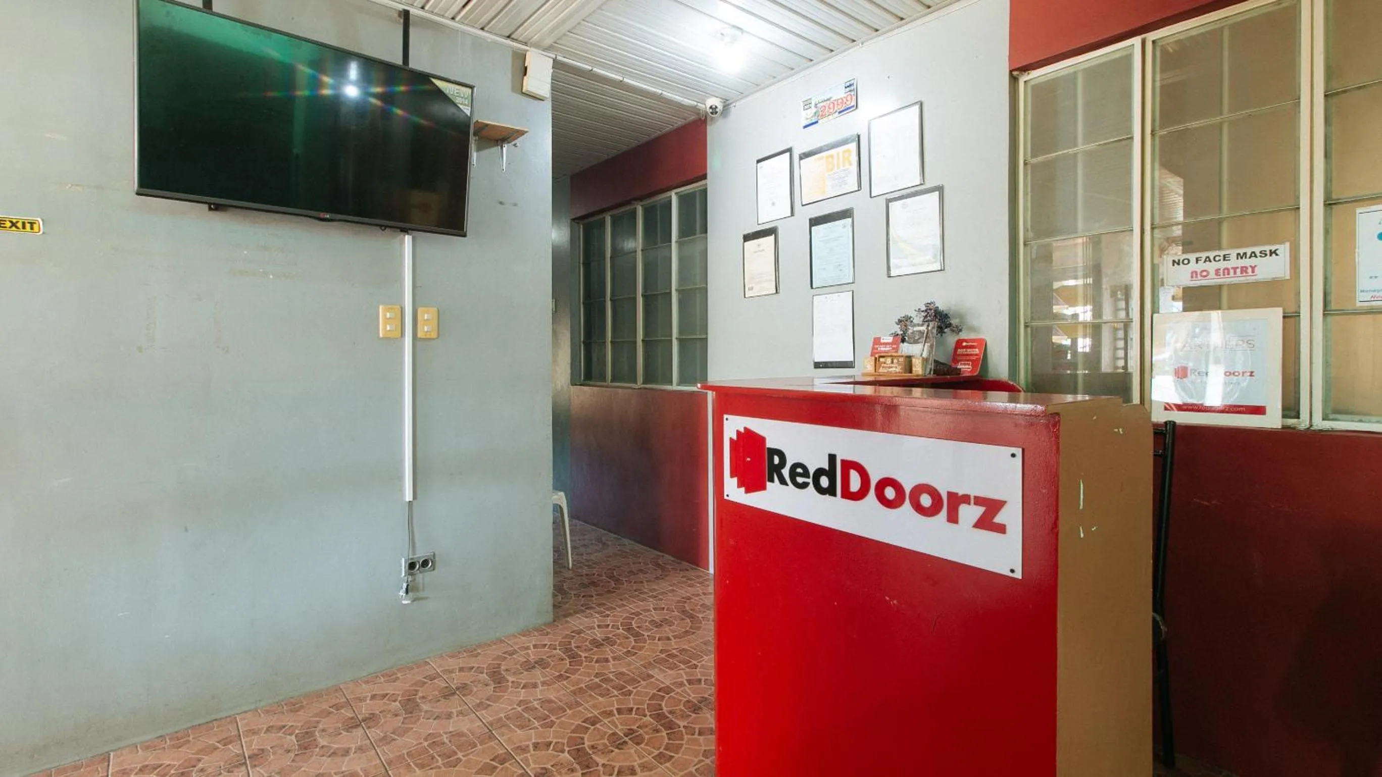 Lobby or reception in RedDoorz @ FDB Homes Nueva Ecija