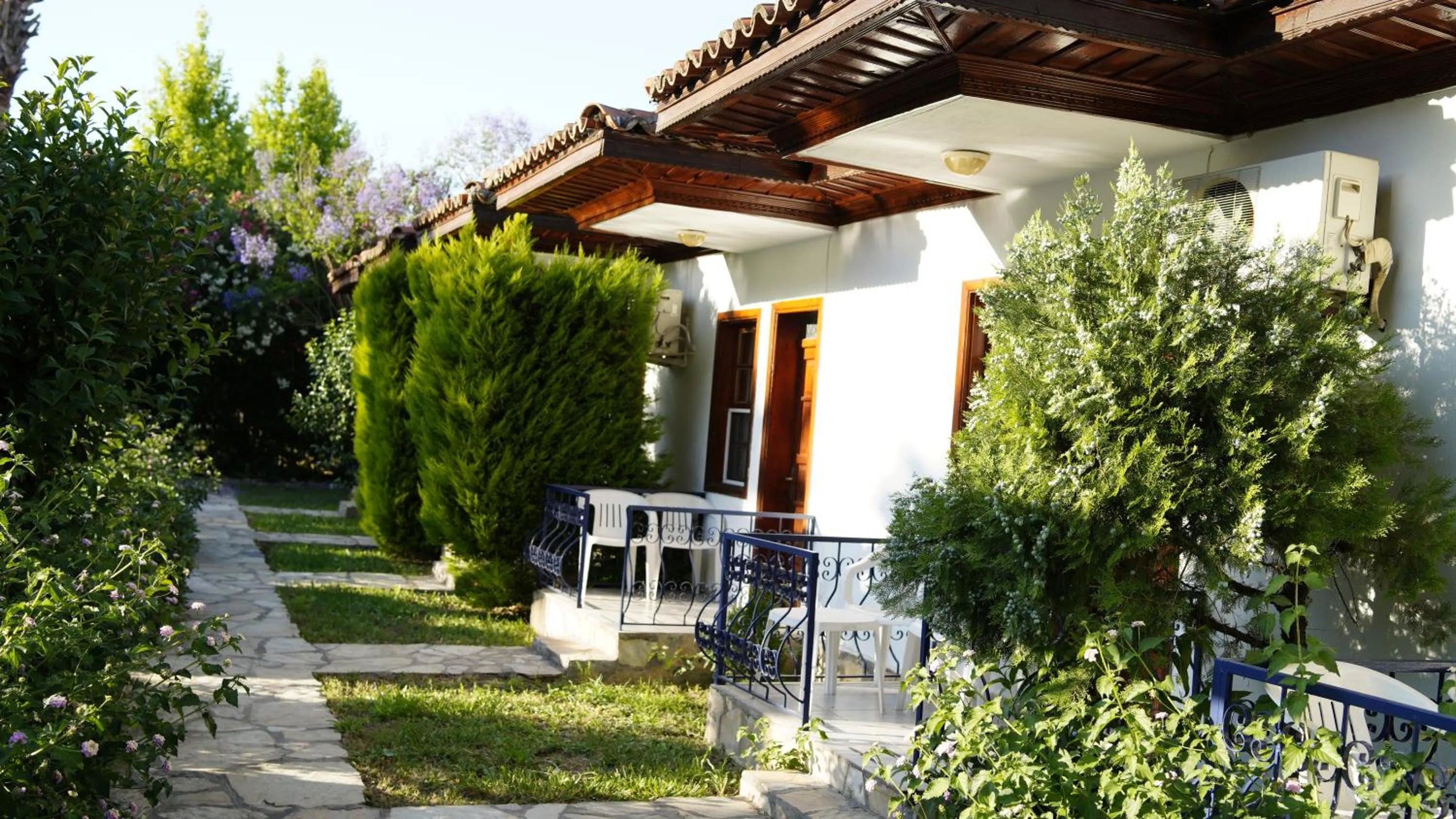 Patio in Dalyan YUNUS HOTEL
