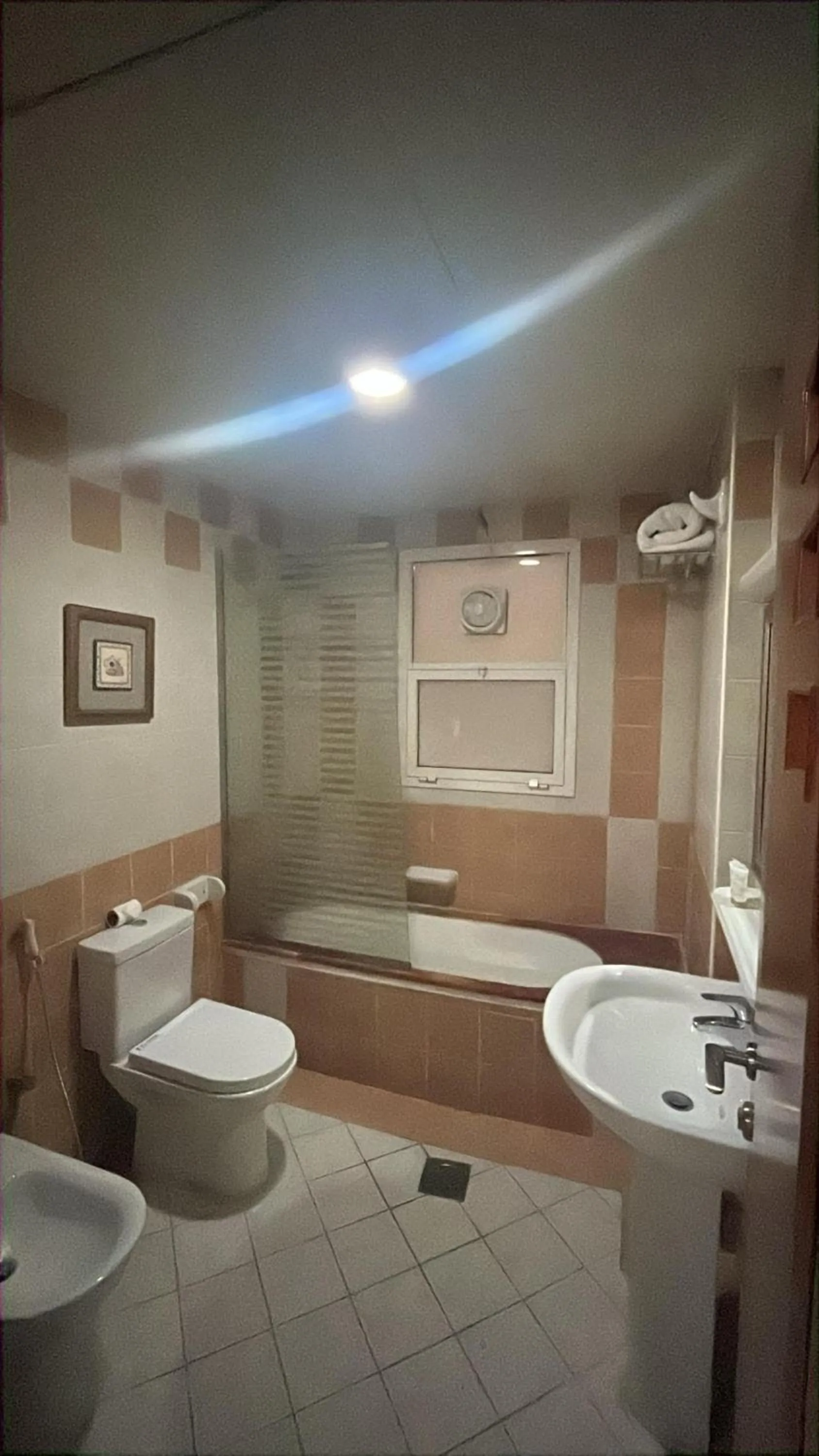 Clifton International Hotel