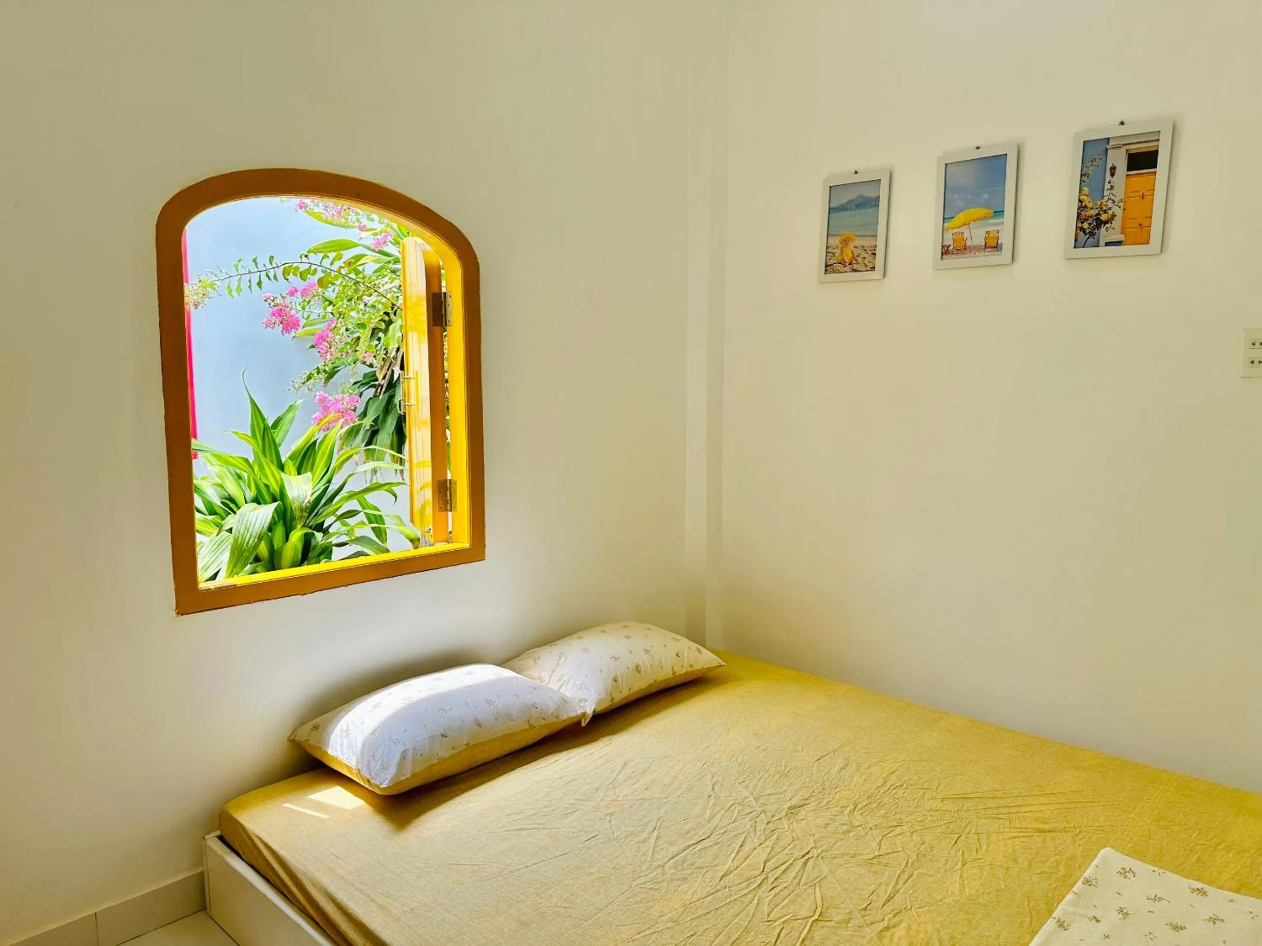Bed in Moonbeam Homestay & Mini-resort Mui Ne