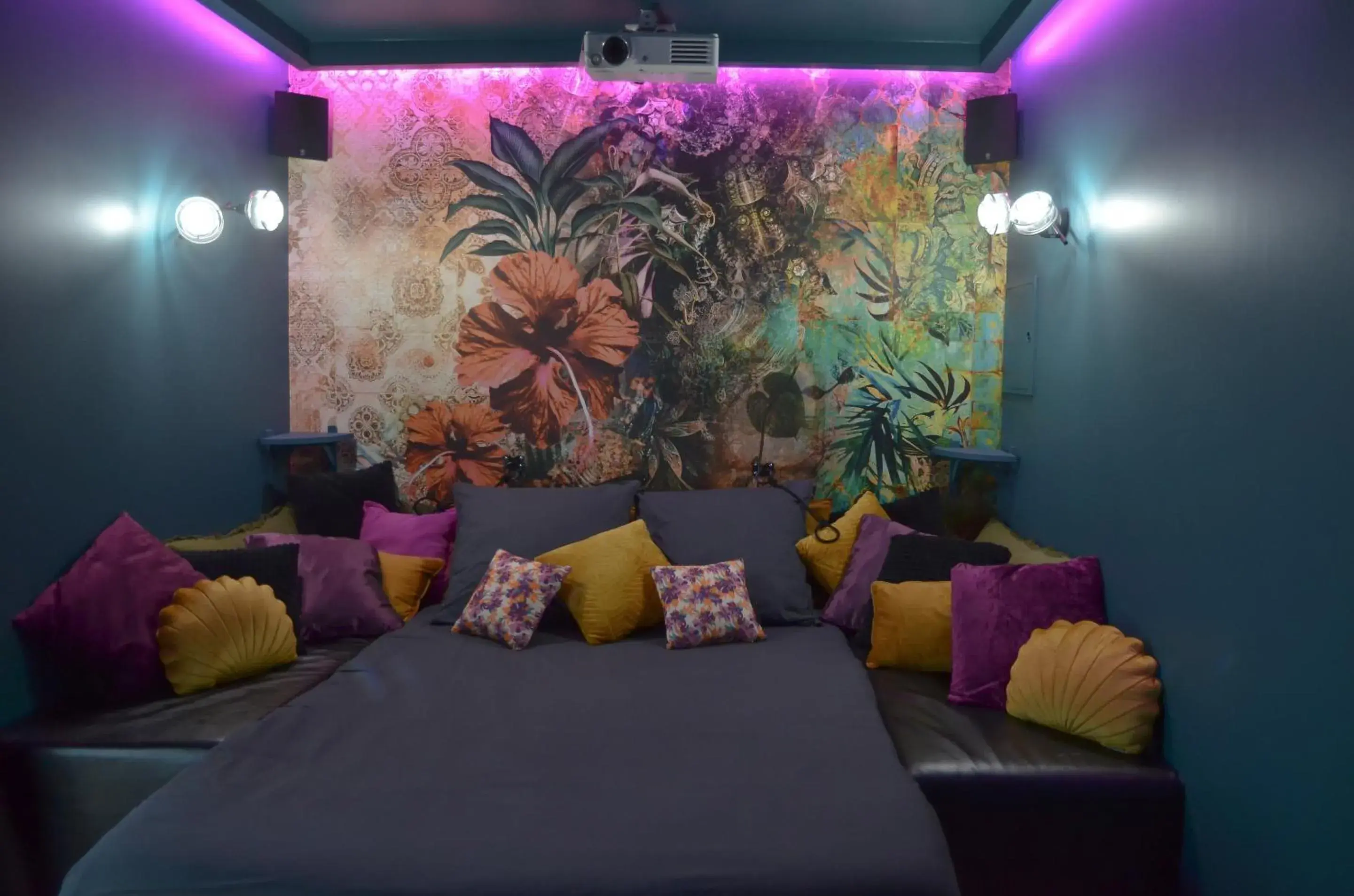 Suite with Terrace in Les Volets Violets Suite with Terrace in Les Volets Violets