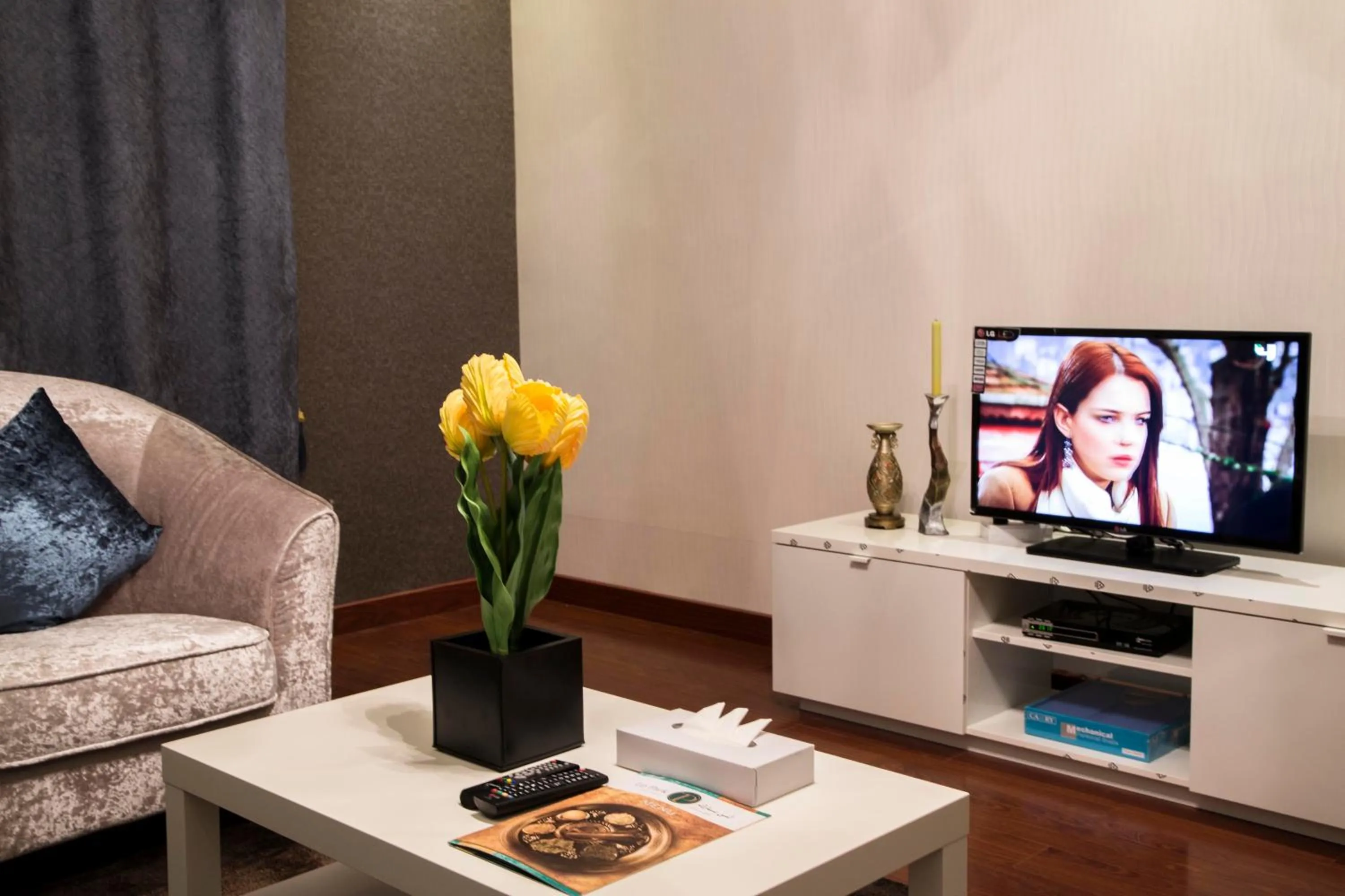 Living room in Le Park Hotel