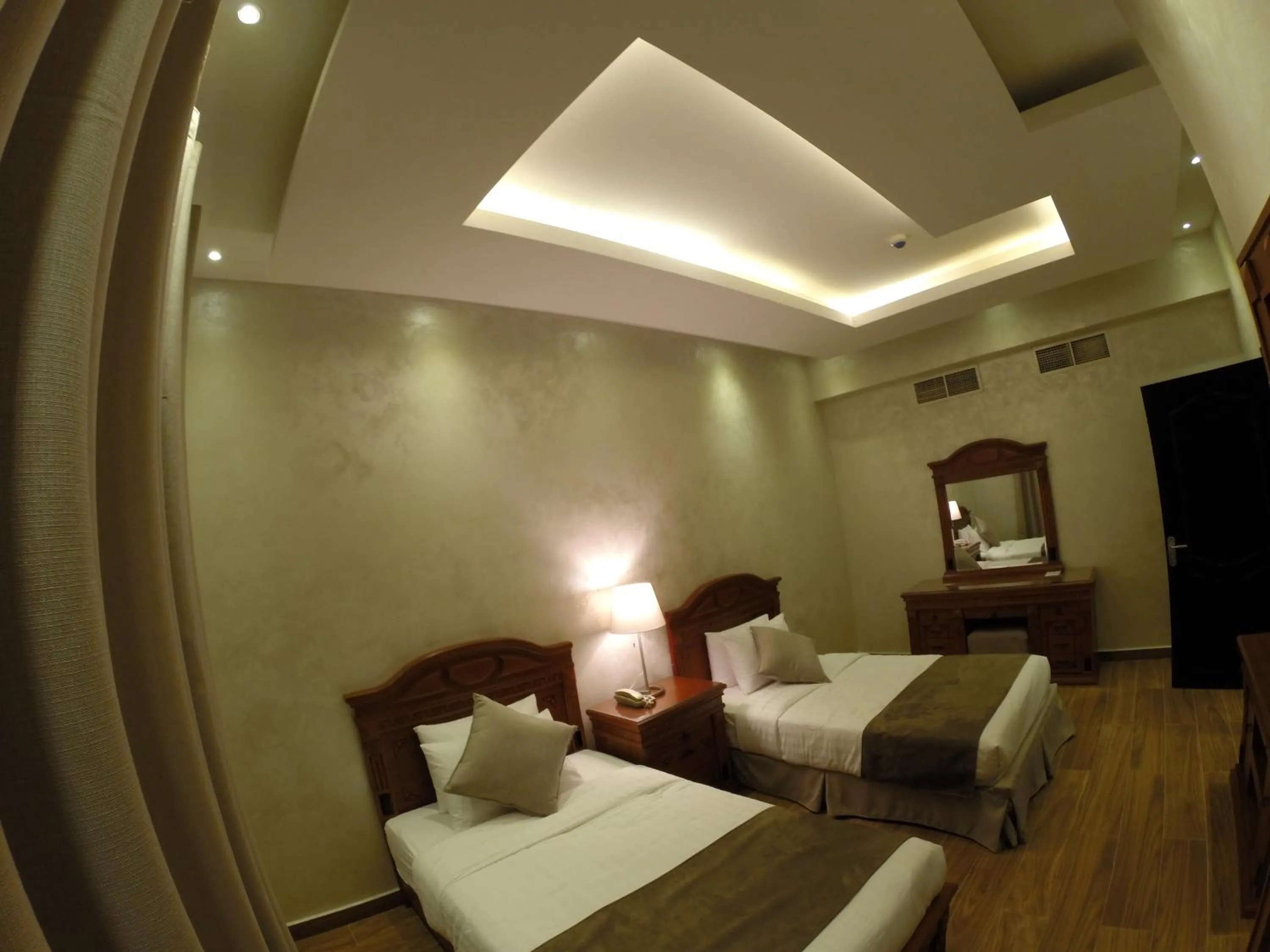 Bed in Le Park Hotel