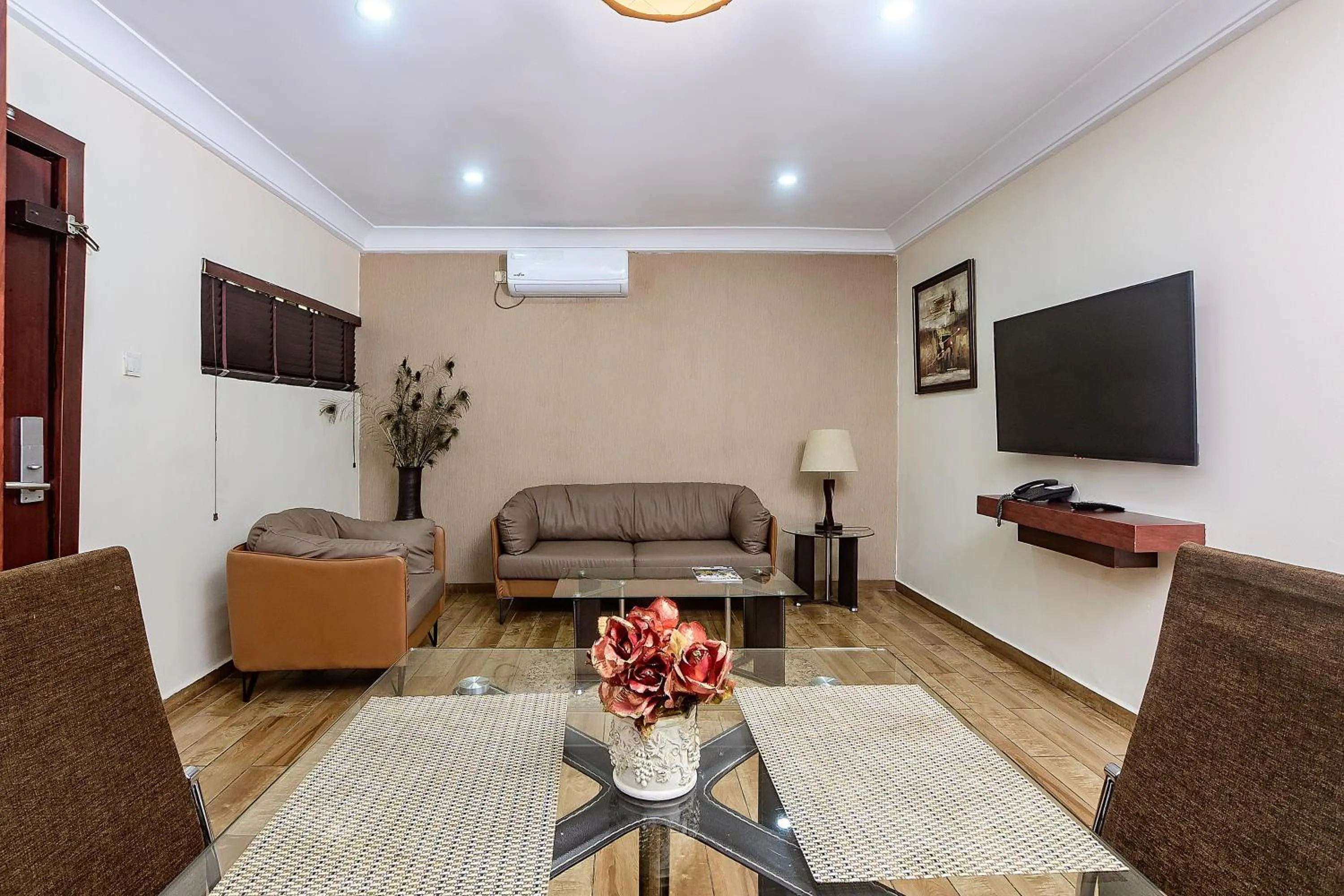 Living room in Anabel Apartment and Suites, Abuja
