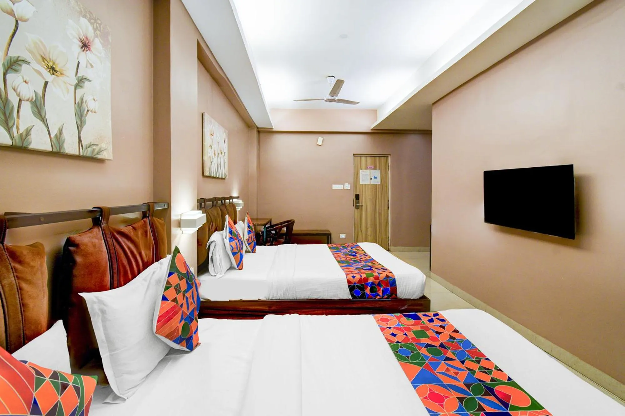 Bed in FabHotel Arastu Plaza - Nr Nampally Railway Station