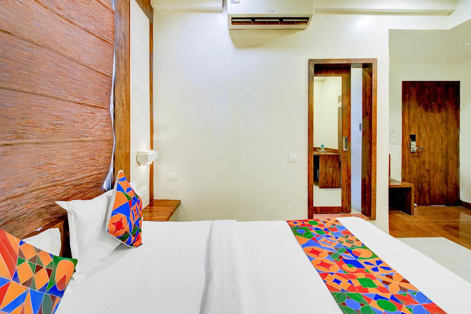 Bed in FabHotel Arastu Plaza - Nr Nampally Railway Station