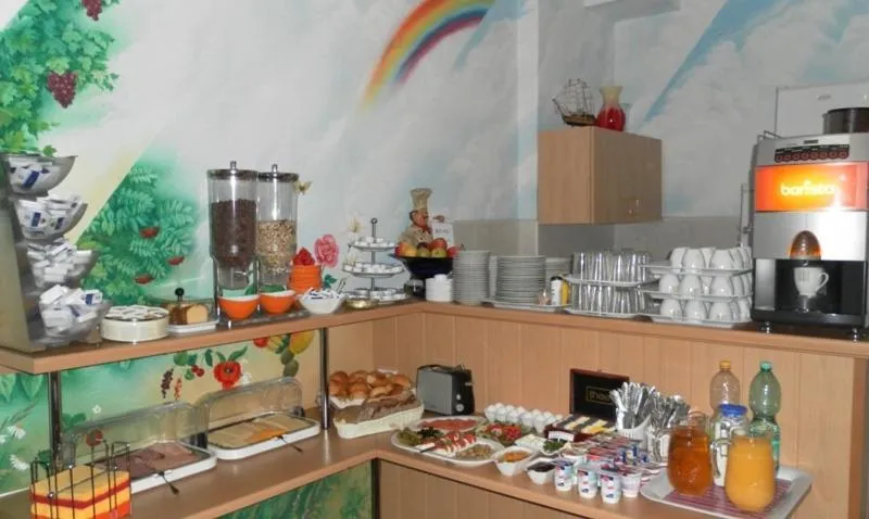 Food and drinks in Hotel Arche