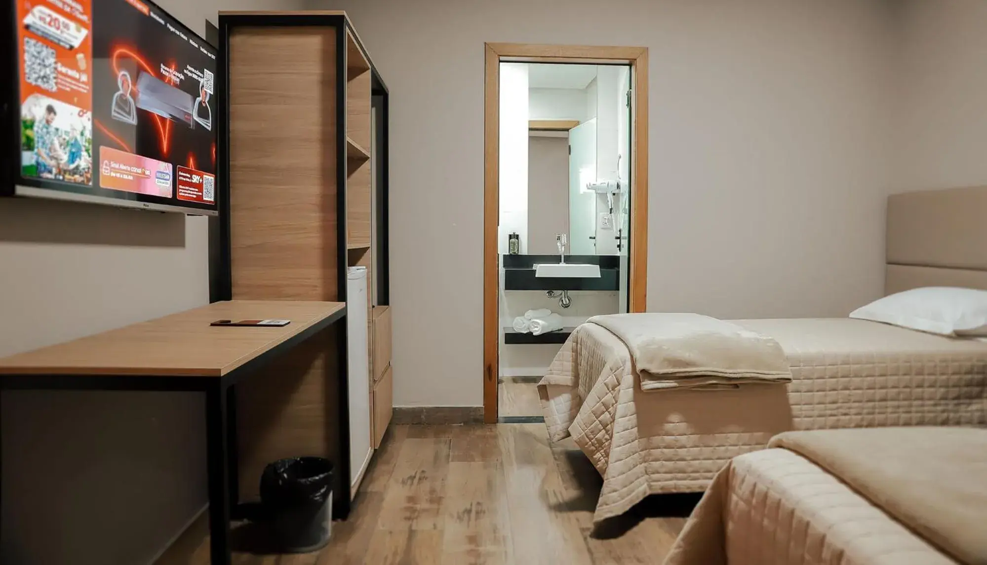 Economy Twin Room - single occupancy in Pousada Quinta dos Cabeças Economy Twin Room - single occupancy in Pousada Quinta dos Cabeças