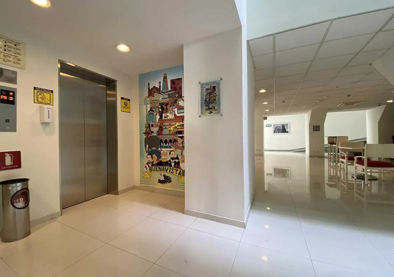 elevator in Hotel MX forum buenavista CDMX, Trademark by Wyndham