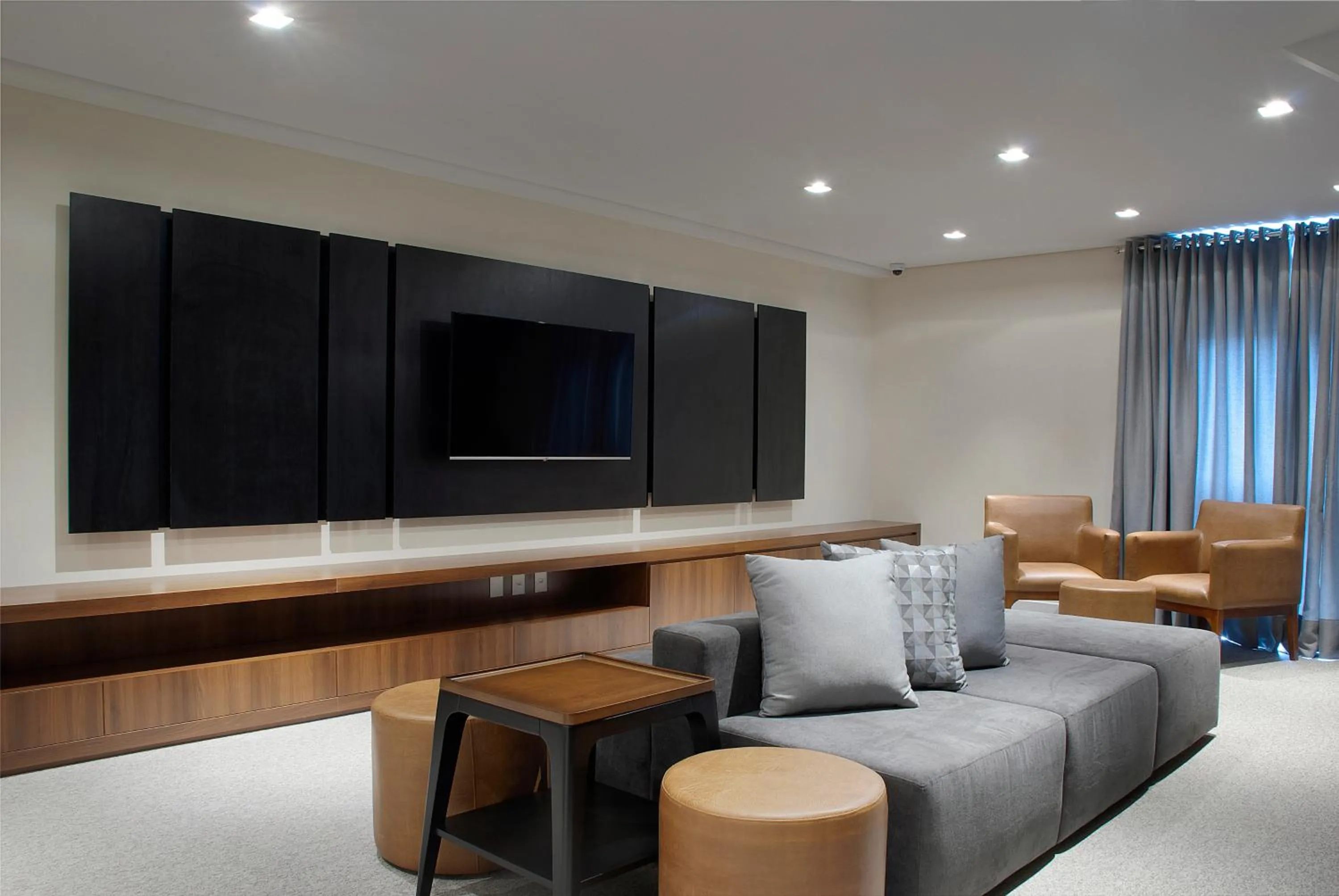 Communal lounge/ TV room in Exclusive Gramado Hotel & Spa by Gramado Parks