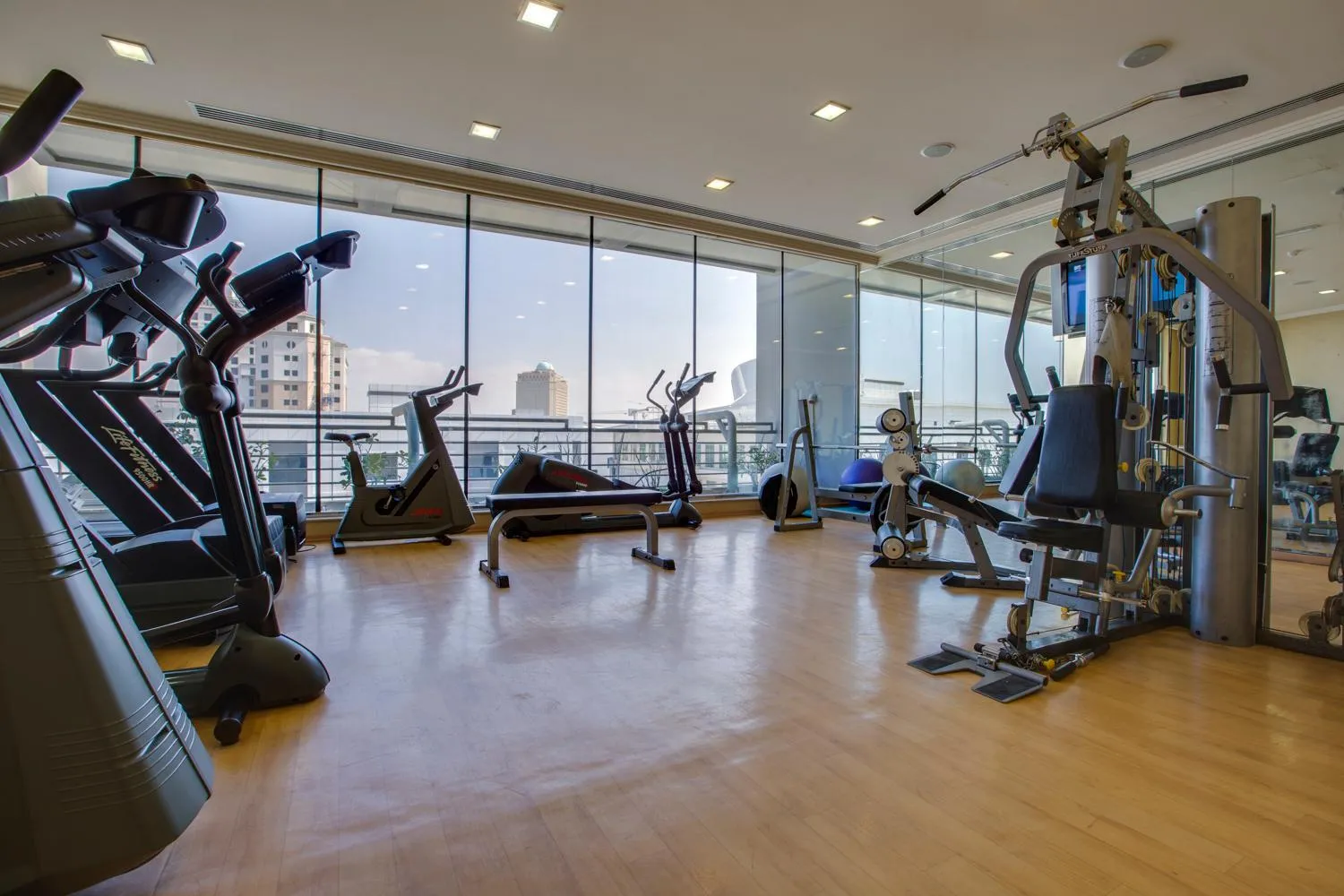 Fitness centre/facilities in MENA ApartHotel Albarsha At The Mall