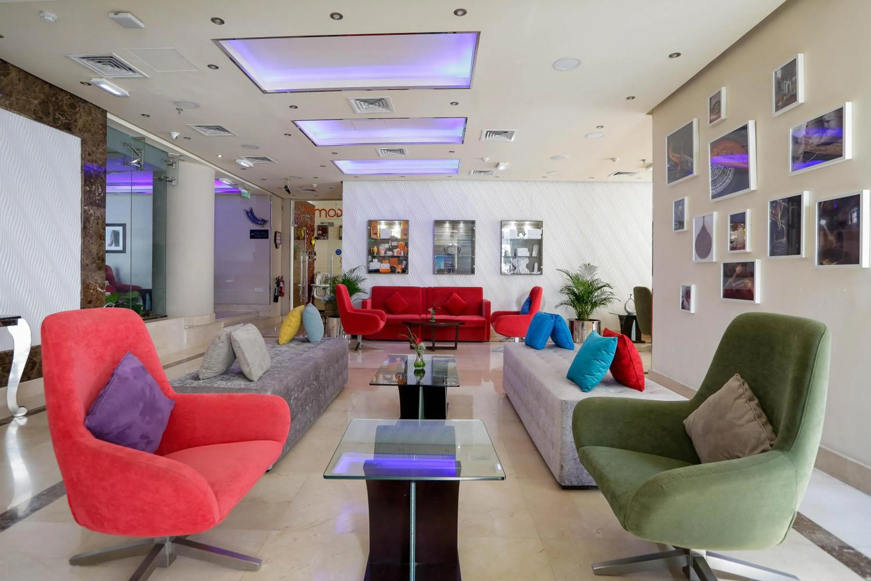 Property building in MENA ApartHotel Albarsha At The Mall