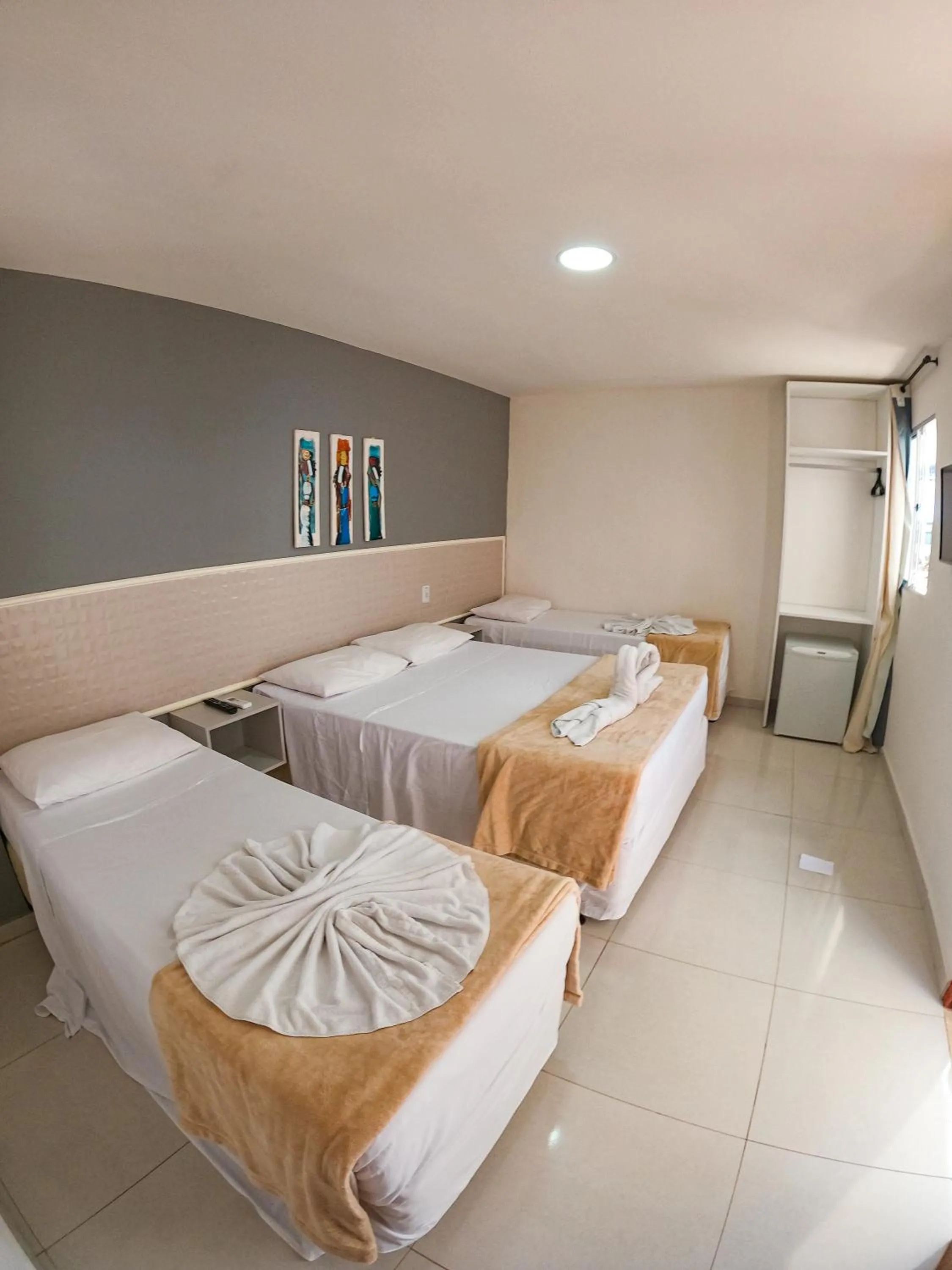 Photo of the whole room, Bed in Vila de Maré Hotel