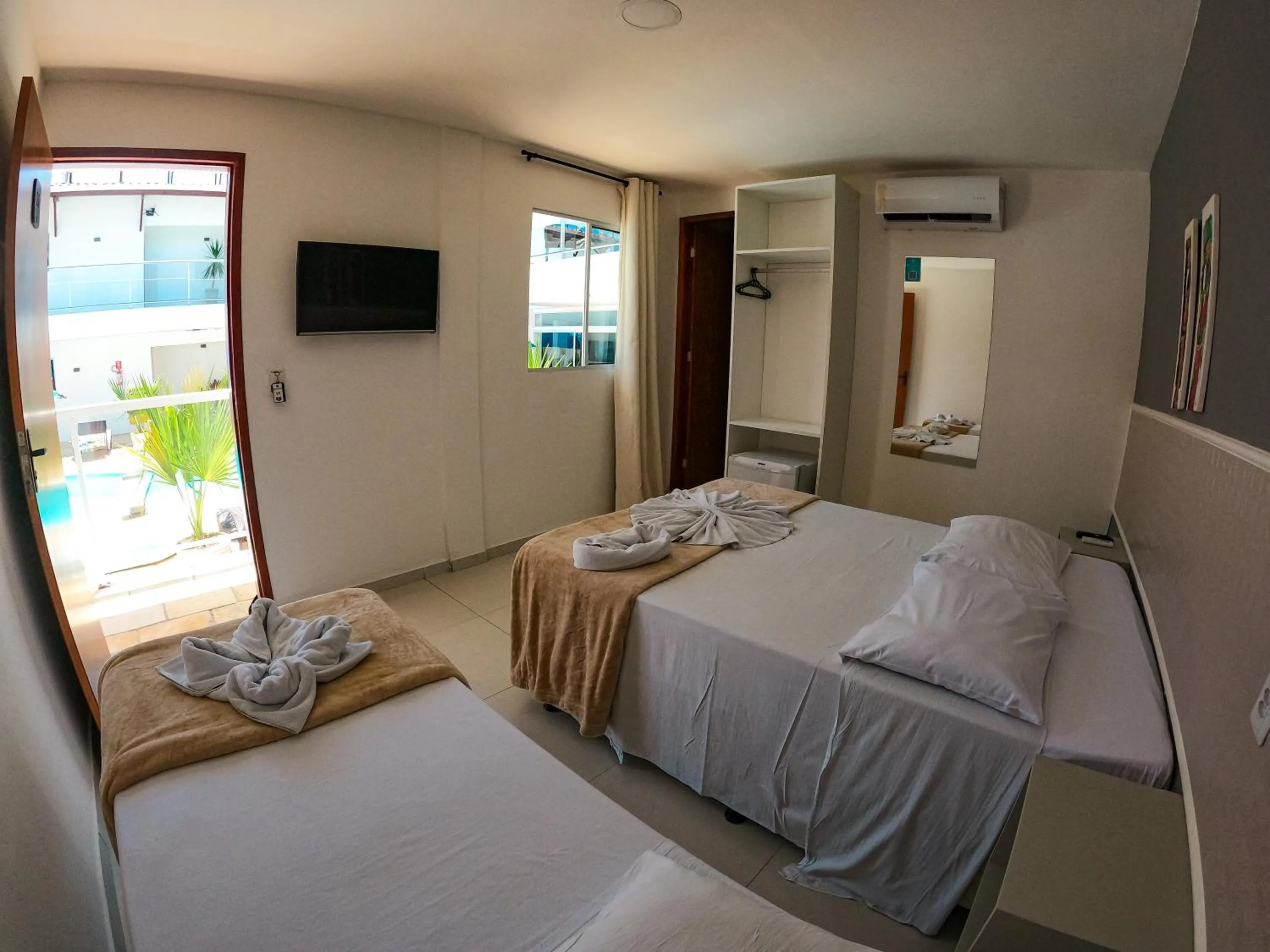 Photo of the whole room, Bed in Vila de Maré Hotel