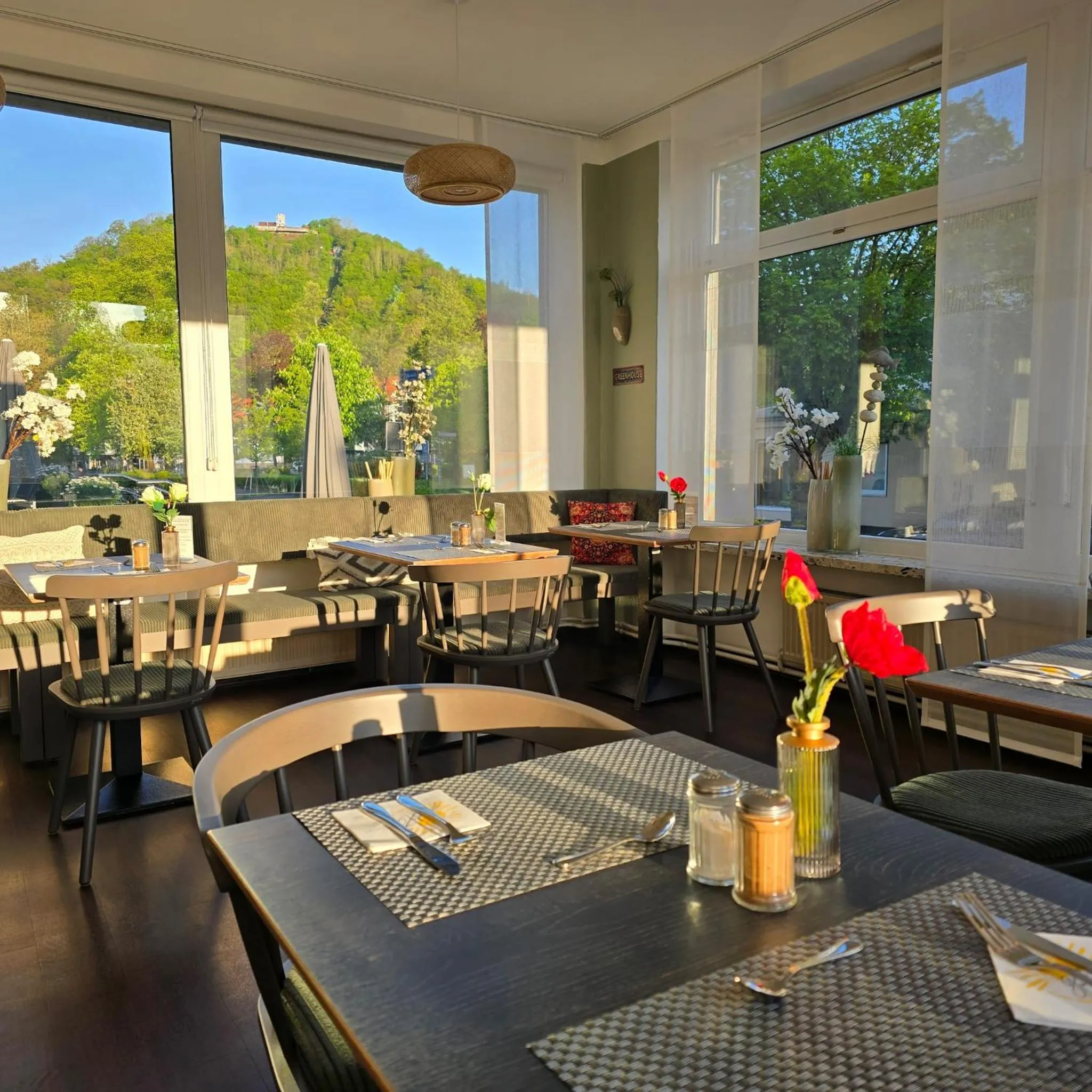 Food and drinks in Hotel am Kurpark