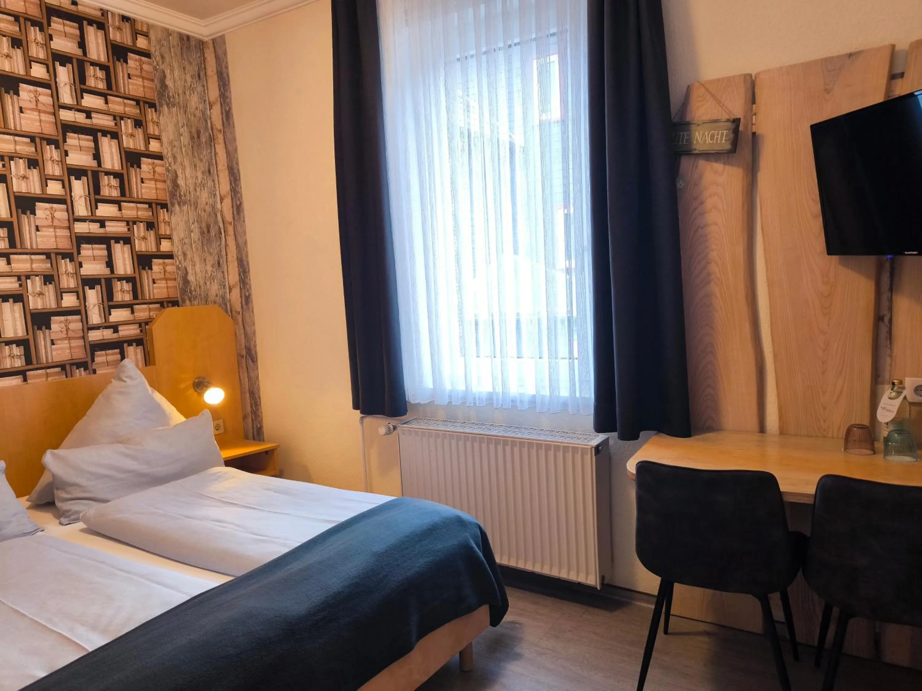 Parking, Bed in Hotel am Kurpark-Garni