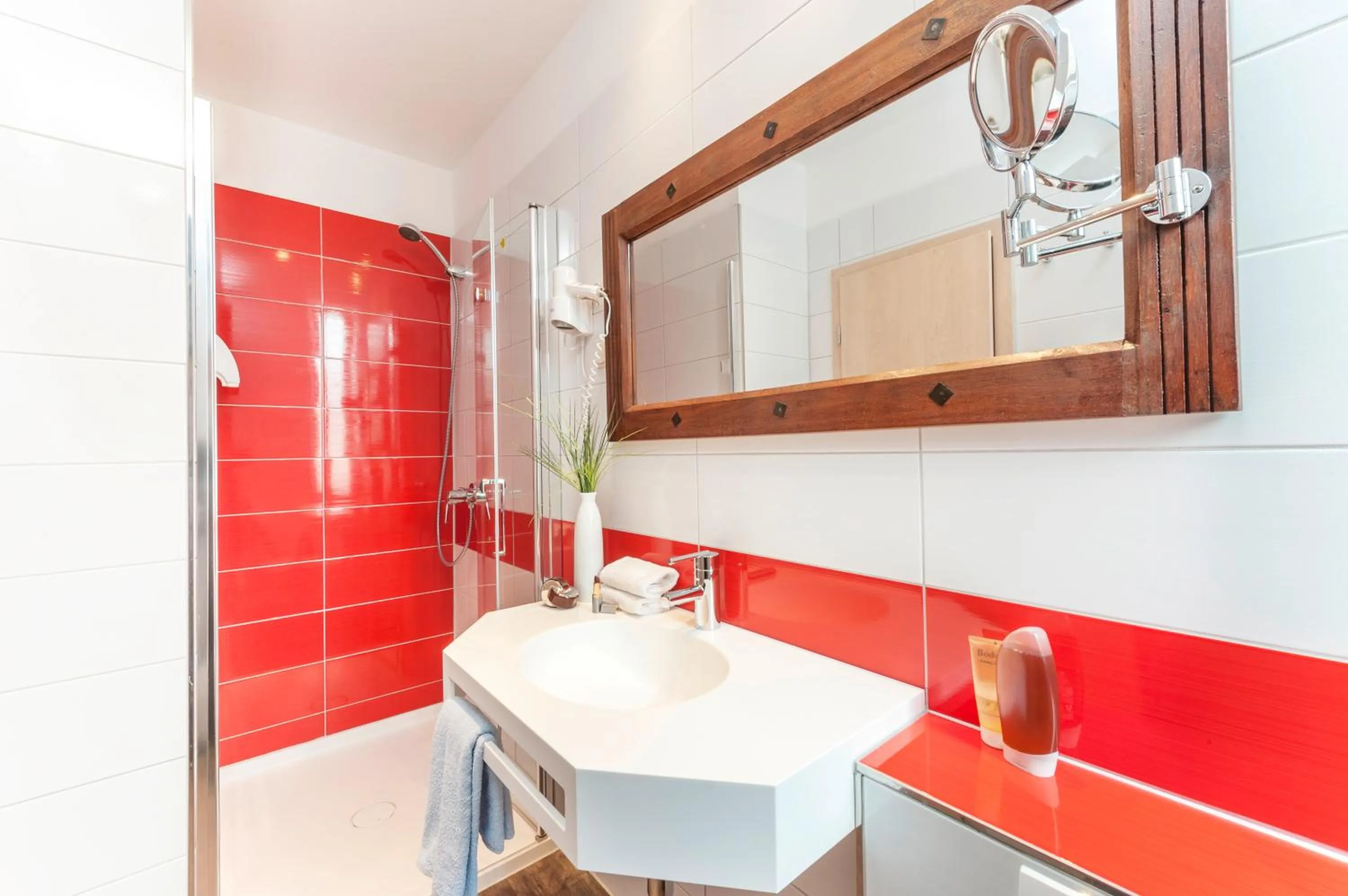 Bathroom in Hotel am Kurpark