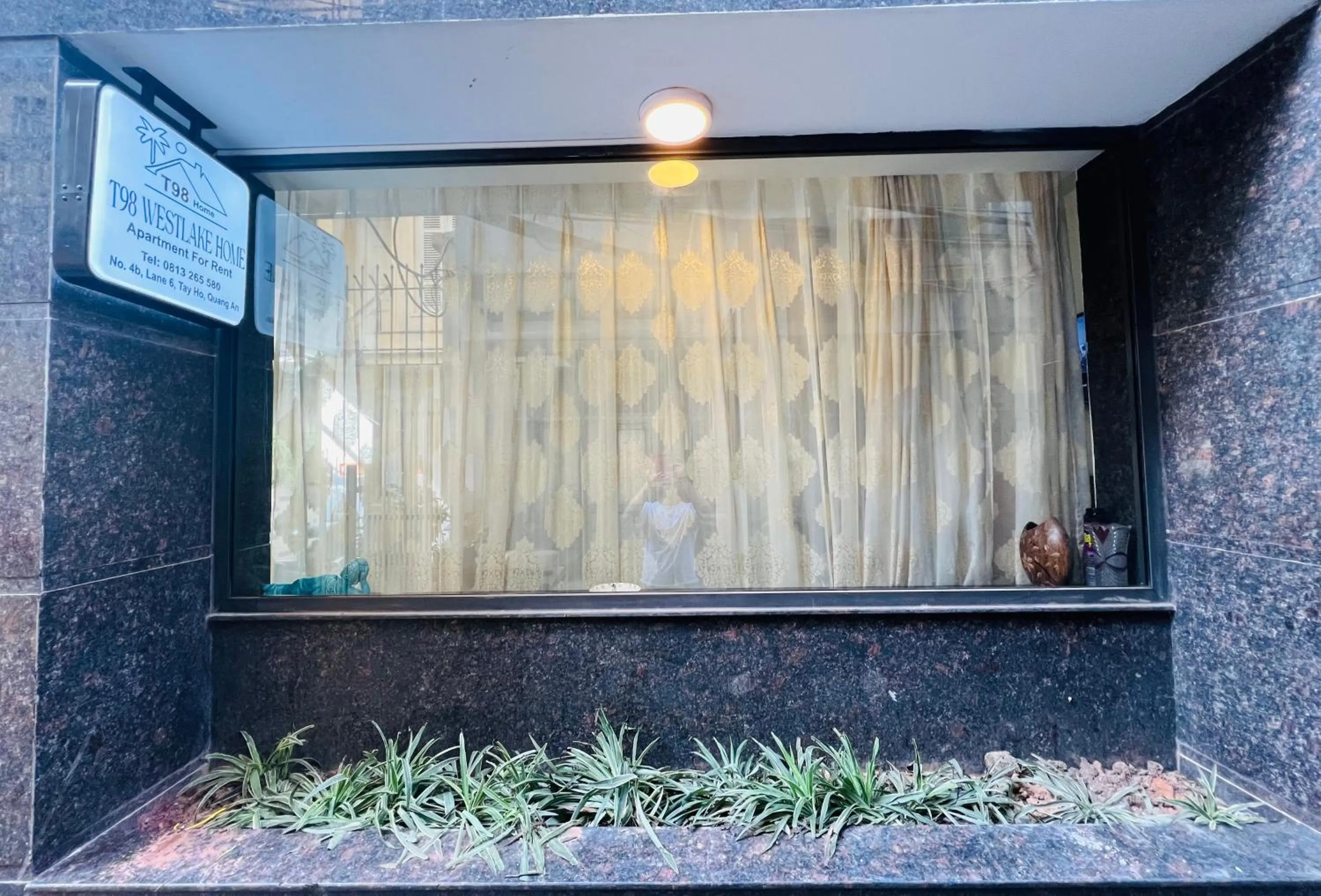 Communal lounge/ TV room in T98 Westlake Quang An - Tay ho Center Garden View Studio!